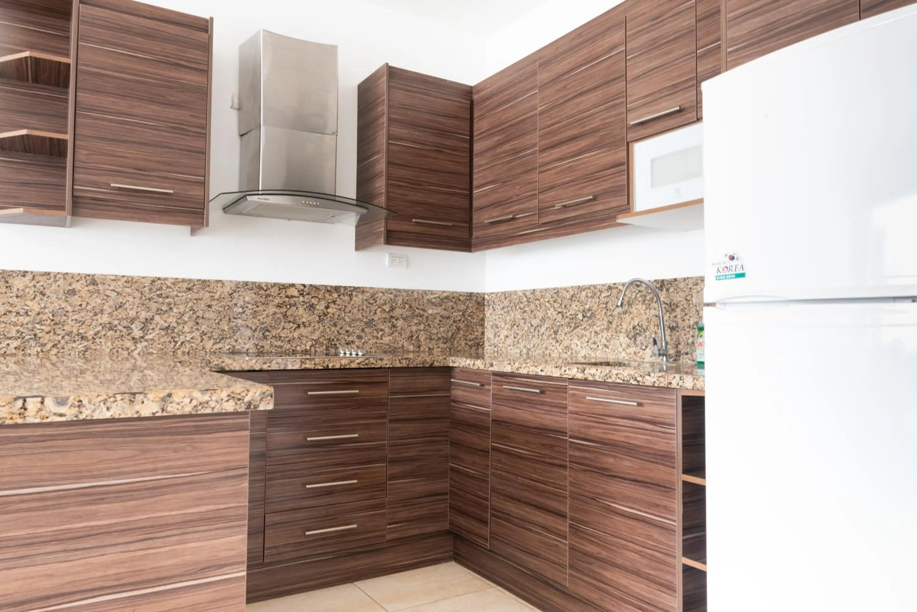 Kitchen or kitchenette in Ocean Blue Hotel