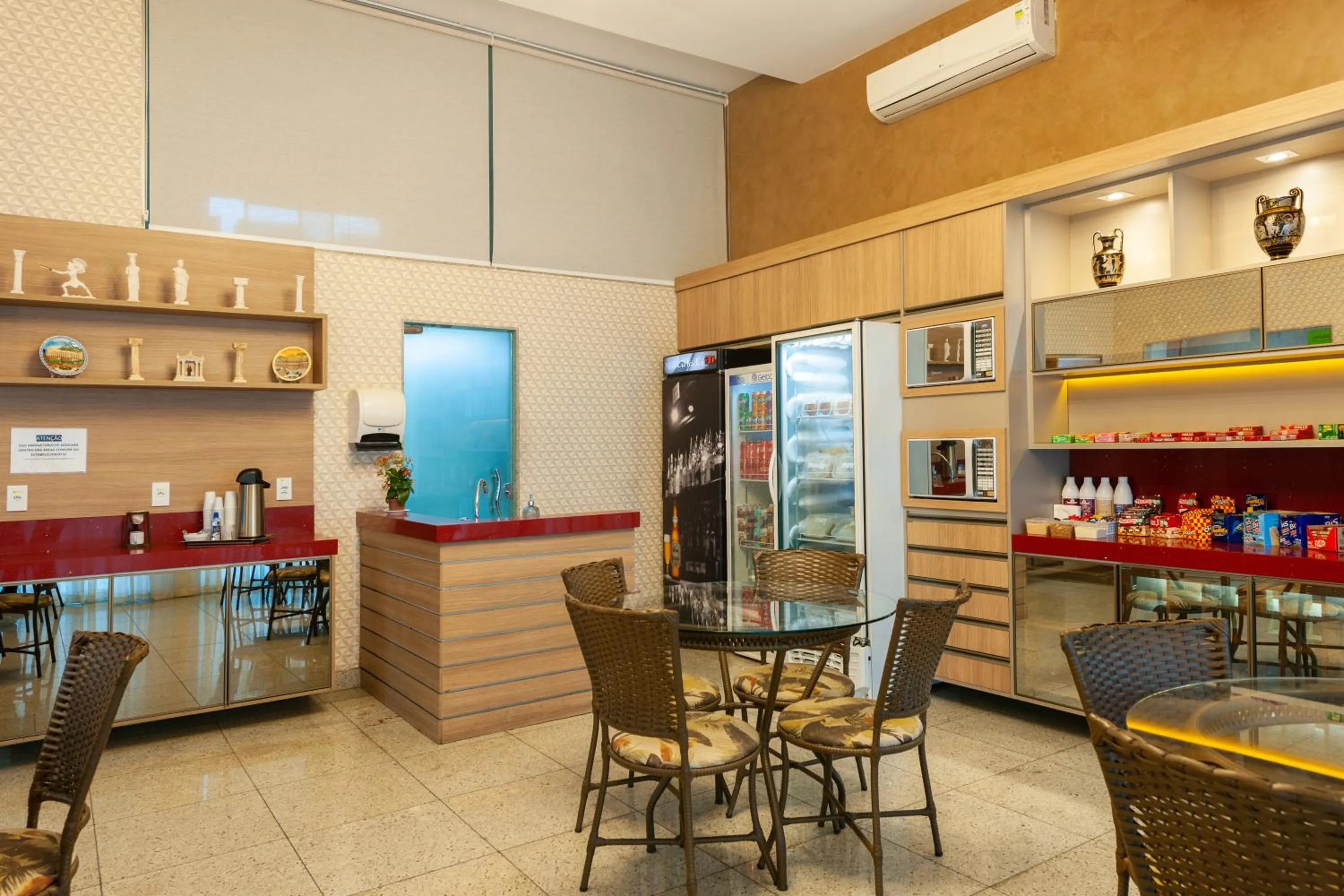 Lounge or bar in Hotel Olympia