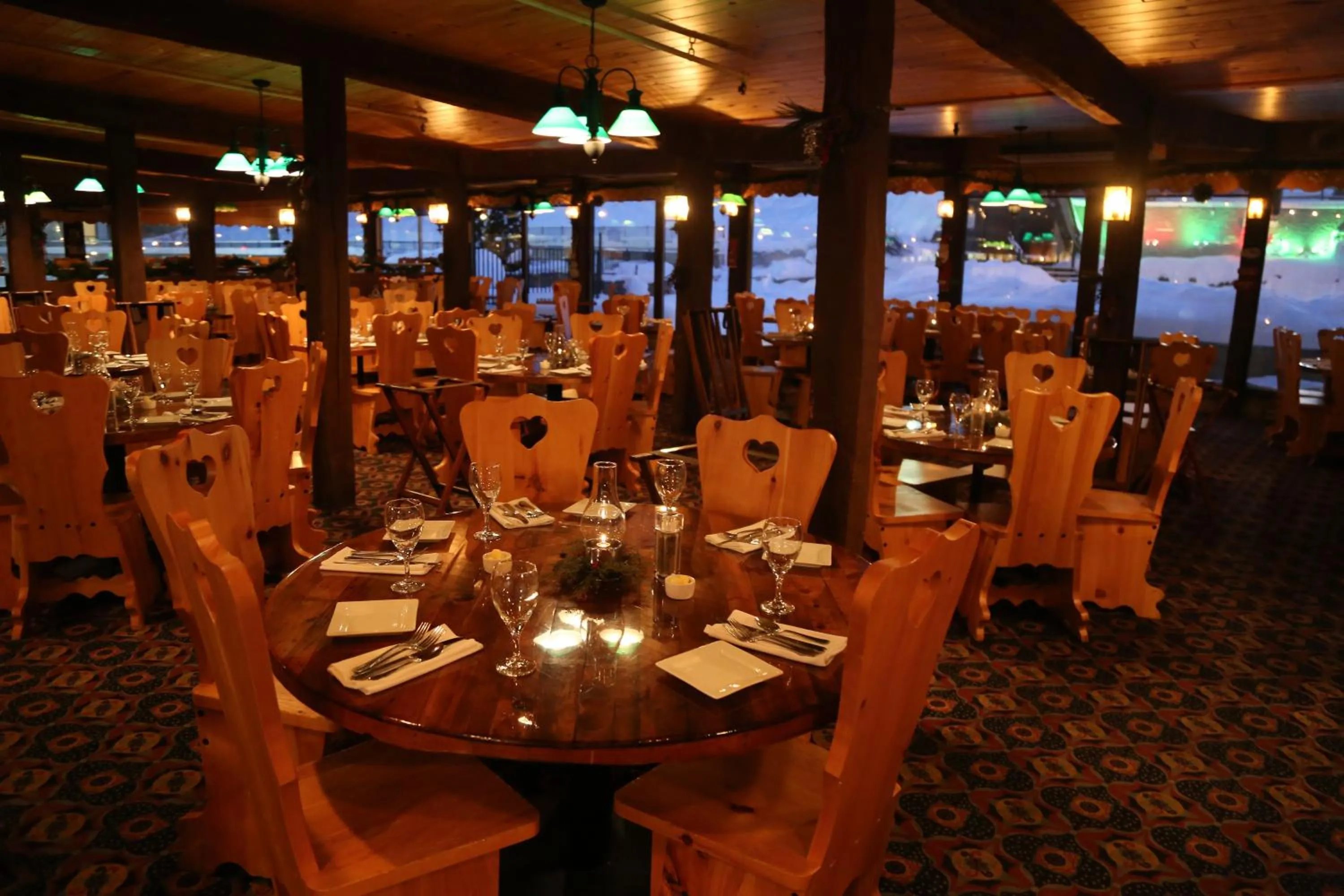 Restaurant/places to eat in Boyne Mountain Resort