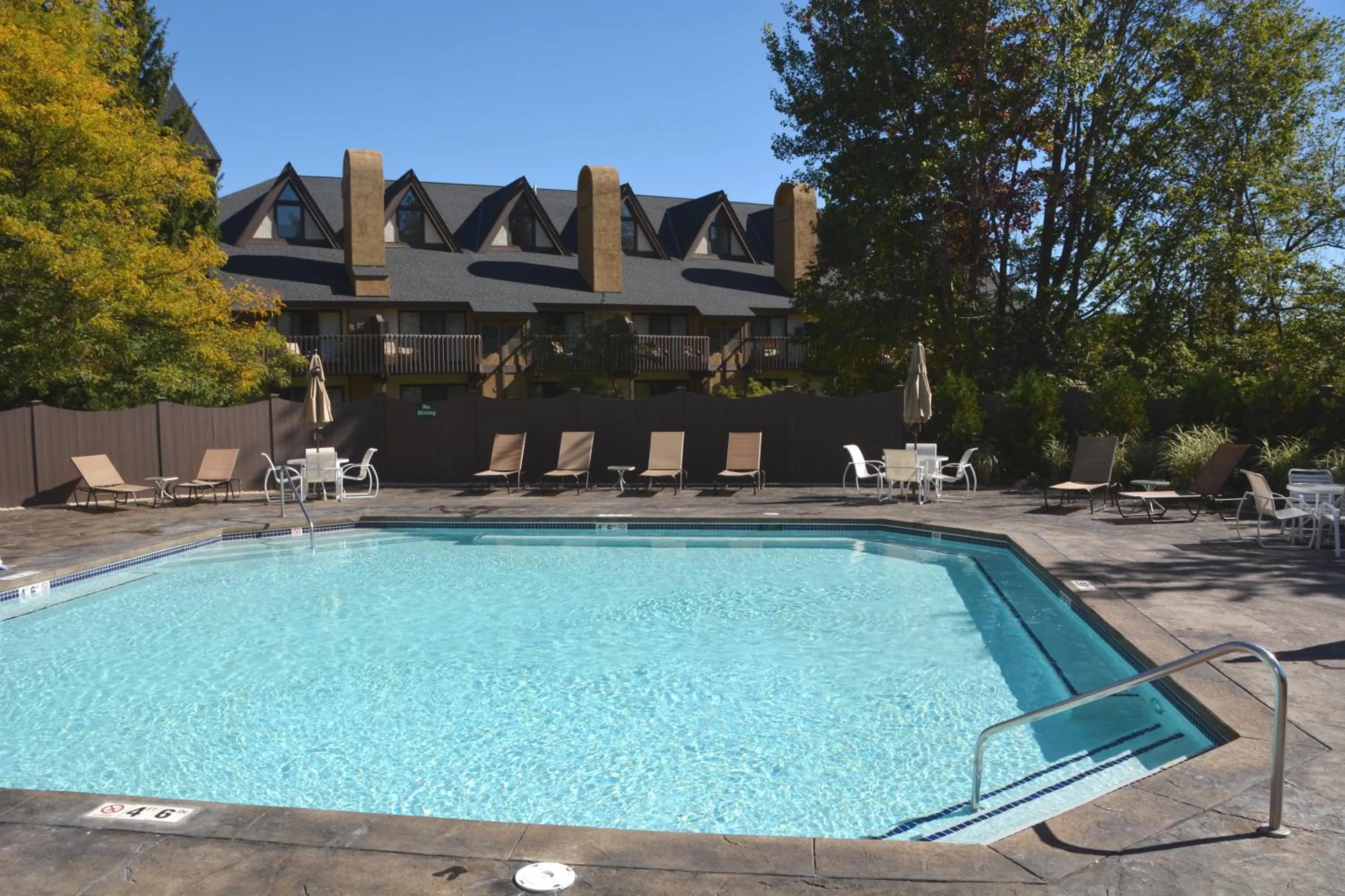 Swimming pool in The Highlands at Harbor Springs