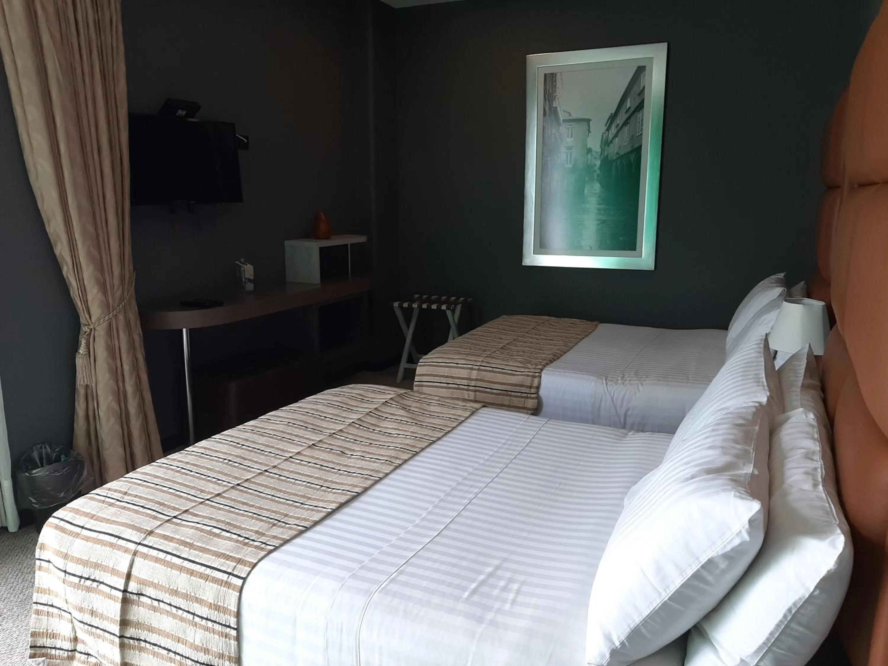 Decorative detail, Bed in Pontevedra Hotel Boutique