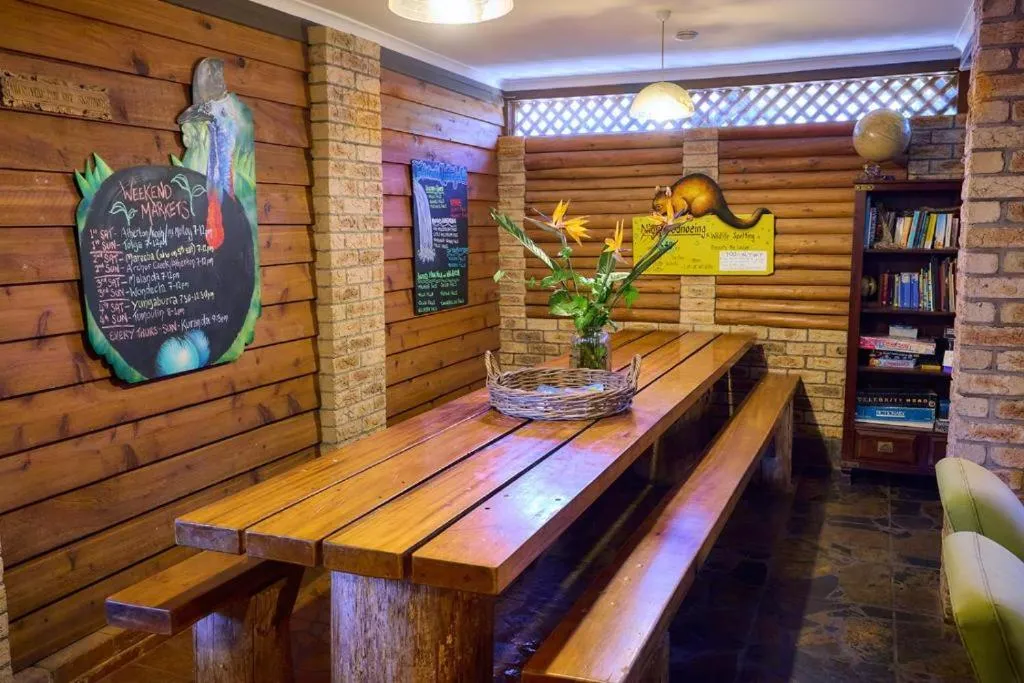 On The Wallaby Eco Lodge