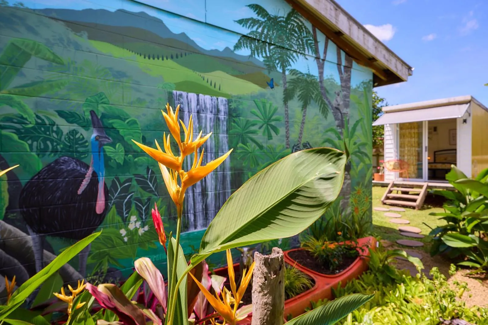 Garden in On The Wallaby Eco Lodge