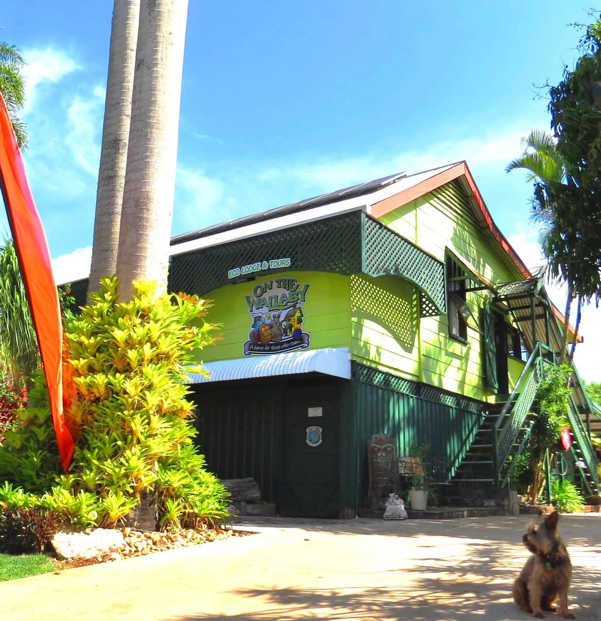 On The Wallaby Eco Lodge