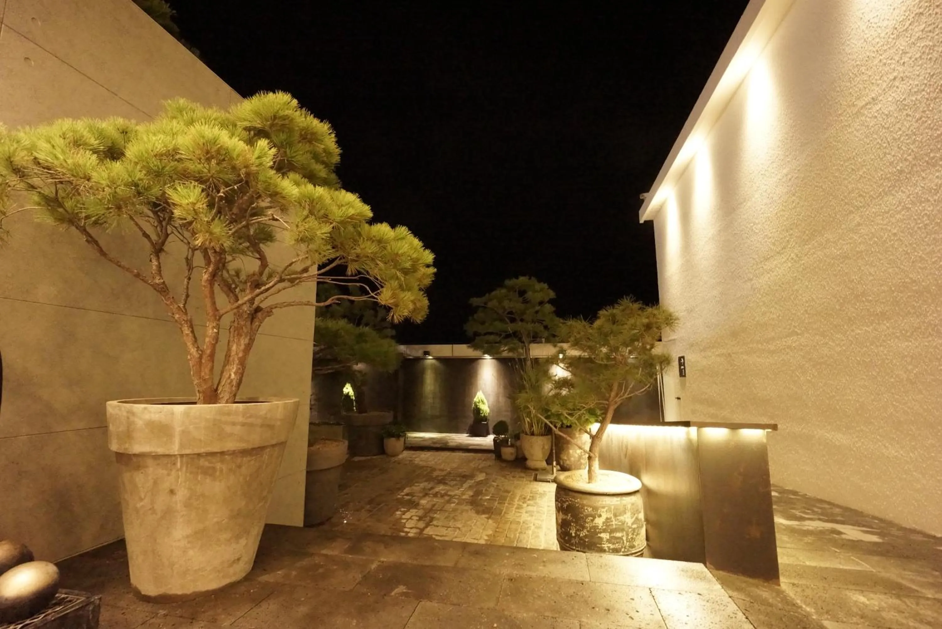 Night in Hotel Matthieu Yeosu