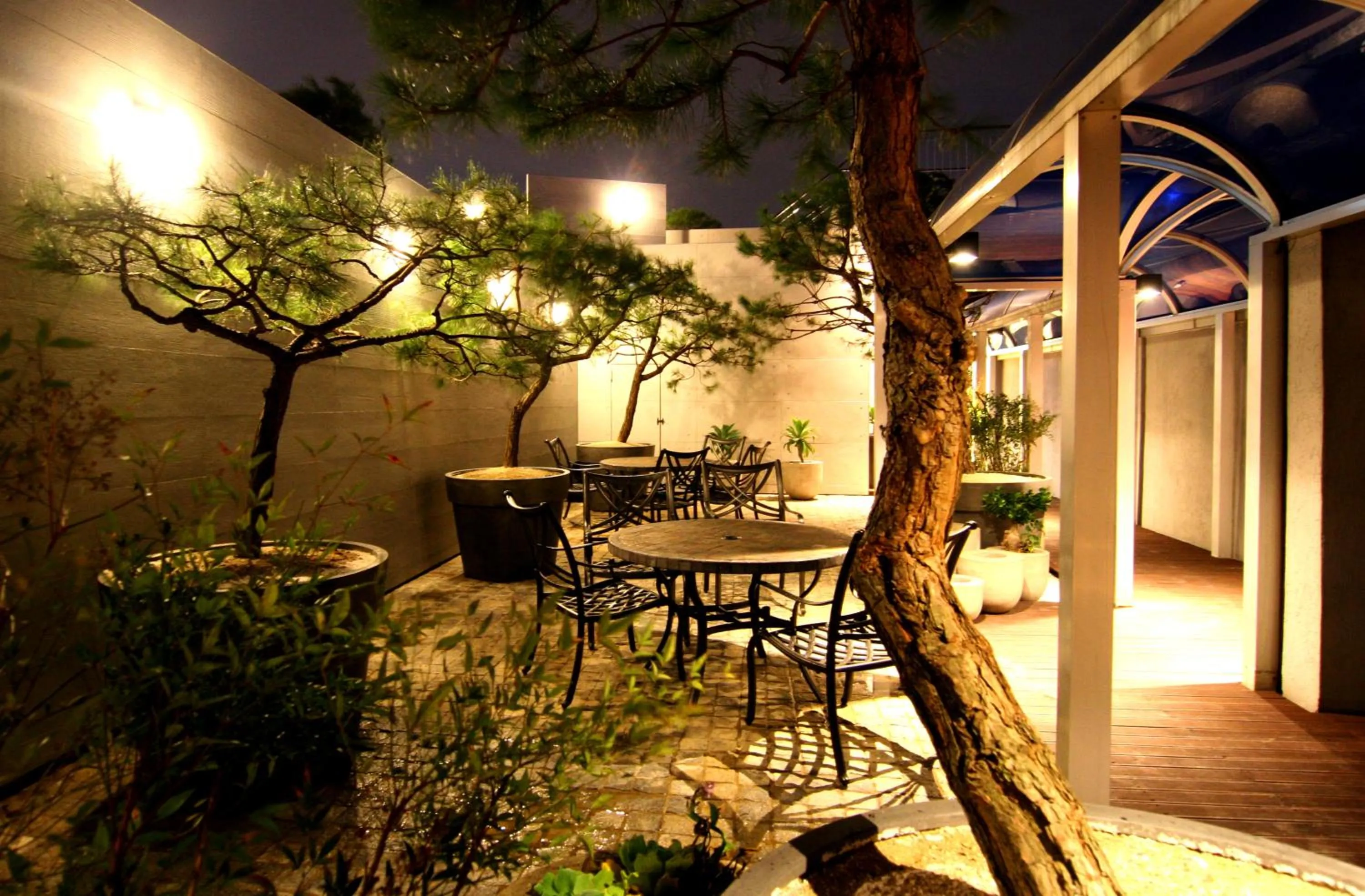 Patio in Hotel Matthieu Yeosu