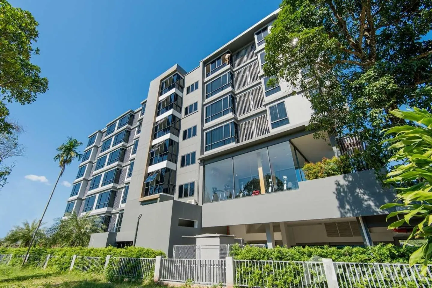 Property building in Hill Myna Condotel Official Account