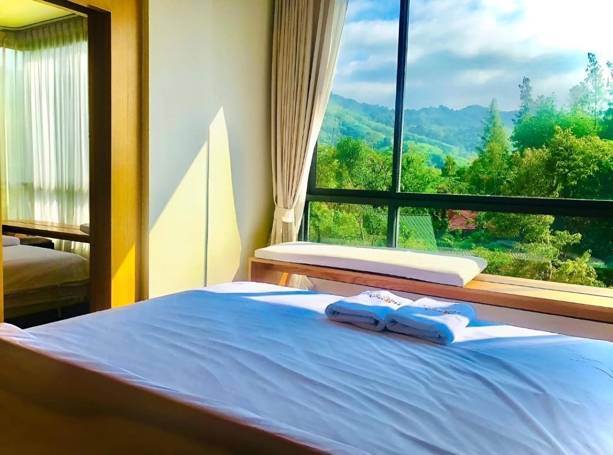 Bed in Hill Myna Condotel Official Account