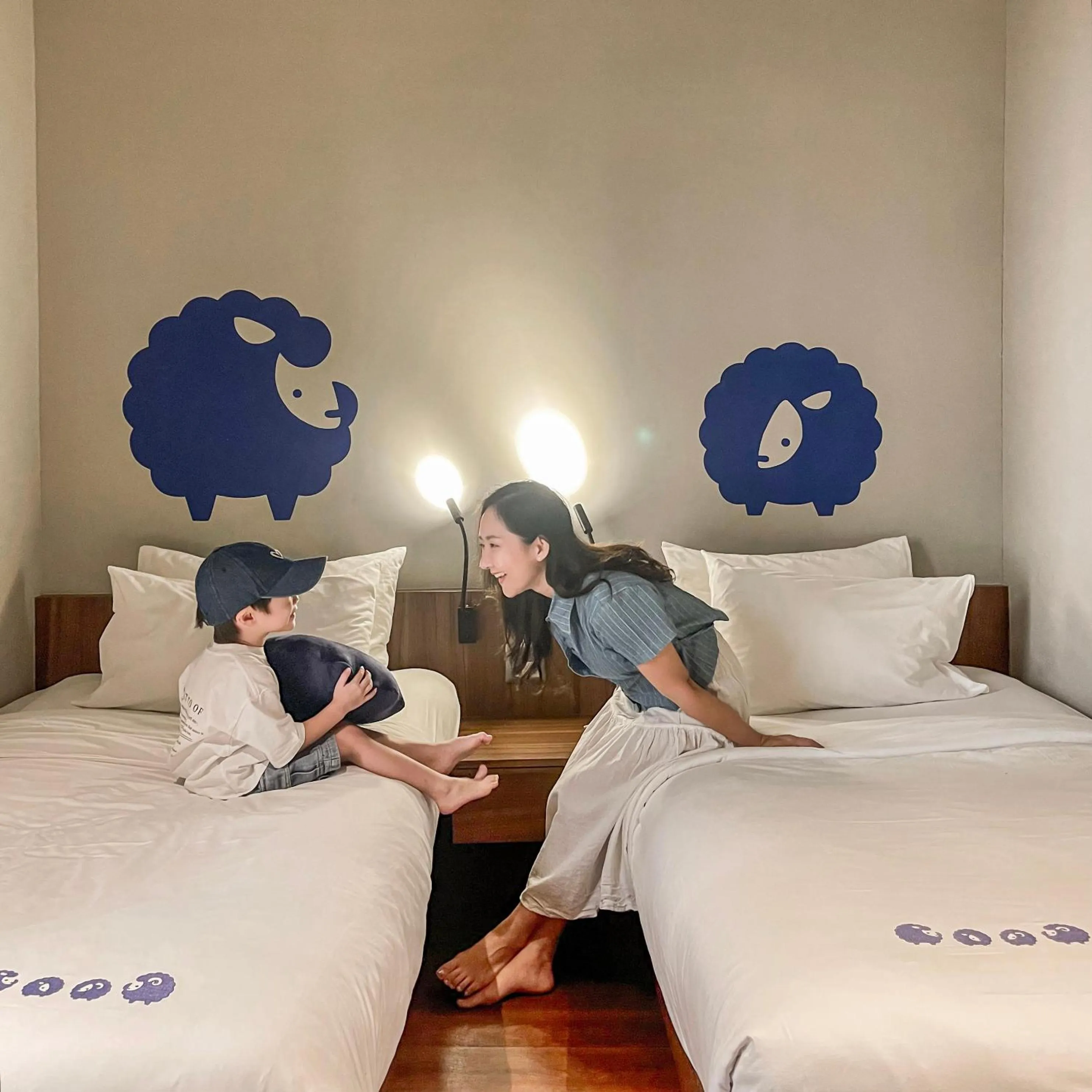 Bedroom, Bed in Kokotel Bangkok Surawong