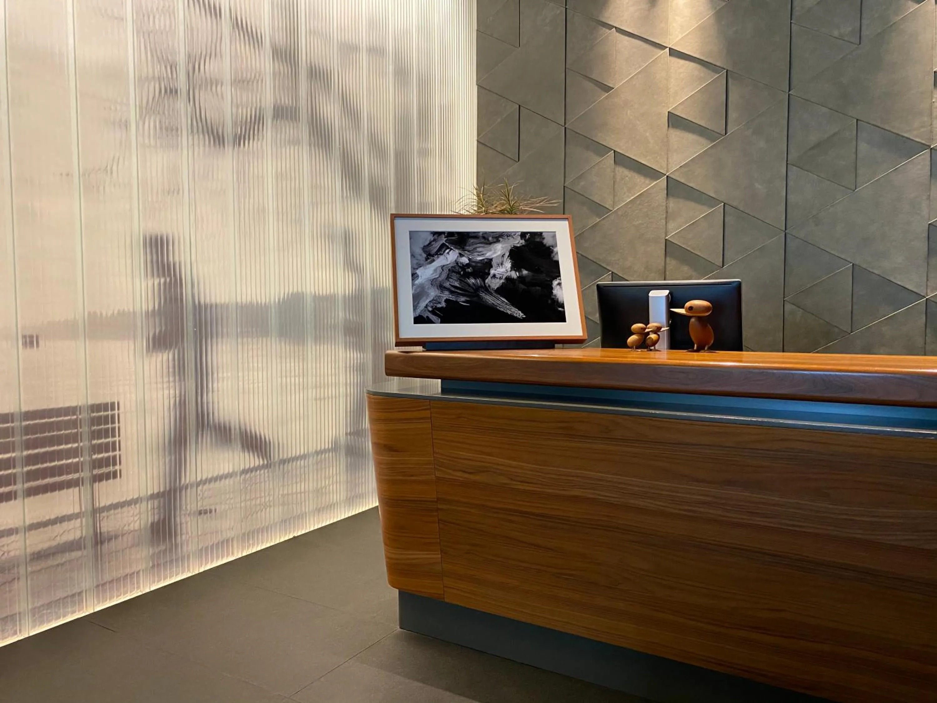 Lobby or reception in The Nook Hotel Hangzhou - A design hotel, 20 mins to West Lake and Lingyin Temple