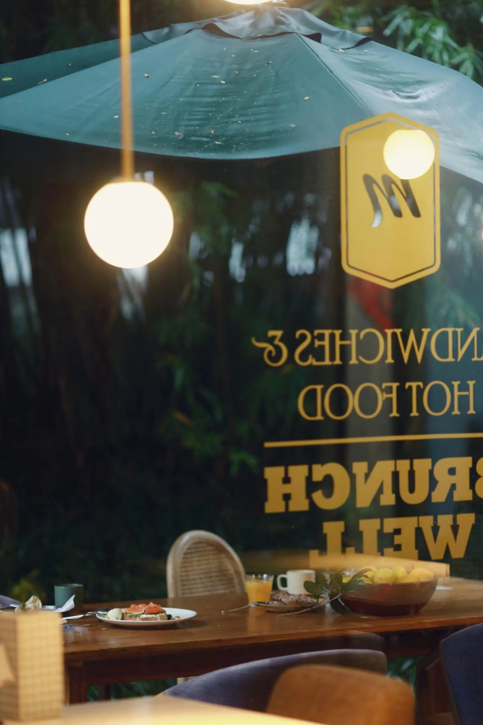 Restaurant/places to eat in The Nook Hotel Hangzhou - A design hotel, 20 mins to West Lake and Lingyin Temple