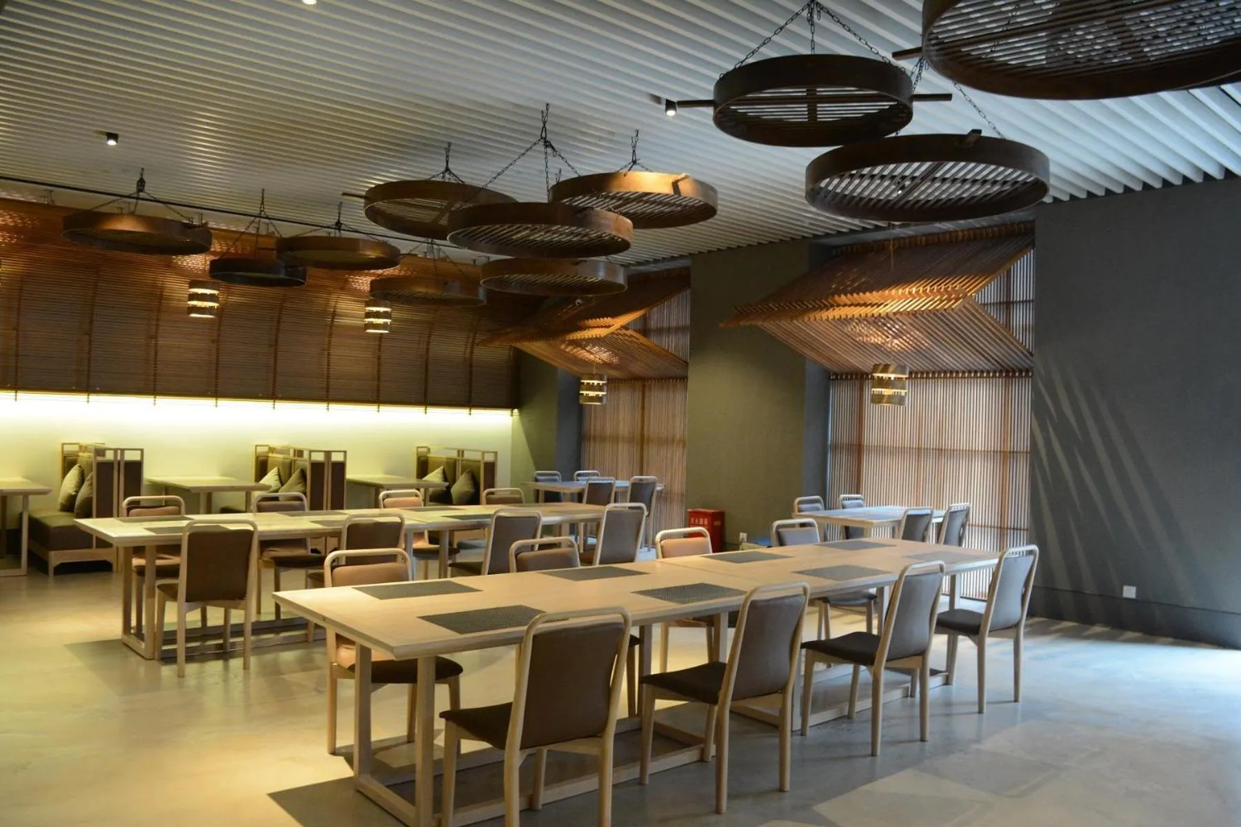 Restaurant/places to eat in The Nook Hotel Hangzhou - A design hotel, 20 mins to West Lake and Lingyin Temple