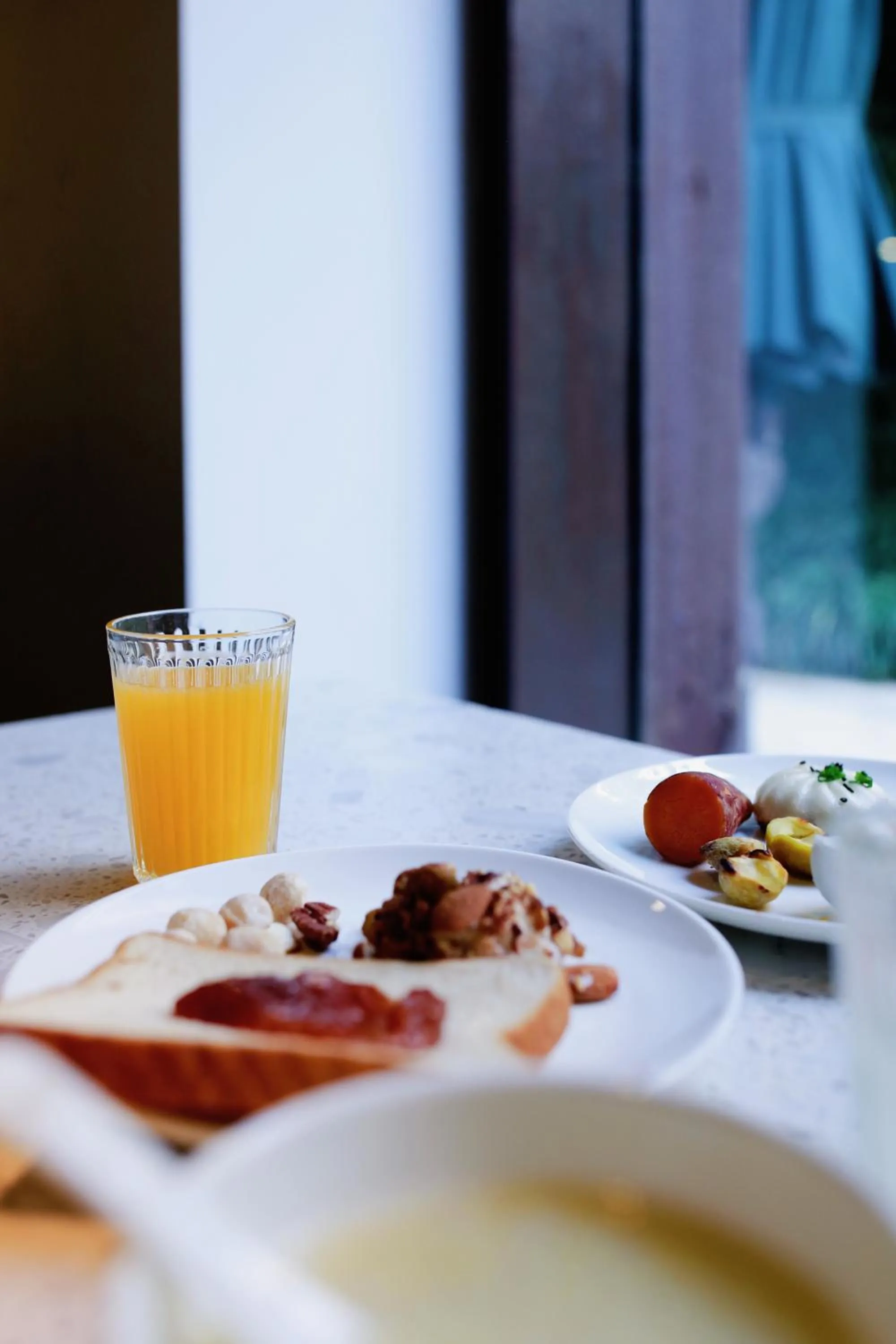 Breakfast in The Nook Hotel Hangzhou - A design hotel, 20 mins to West Lake and Lingyin Temple