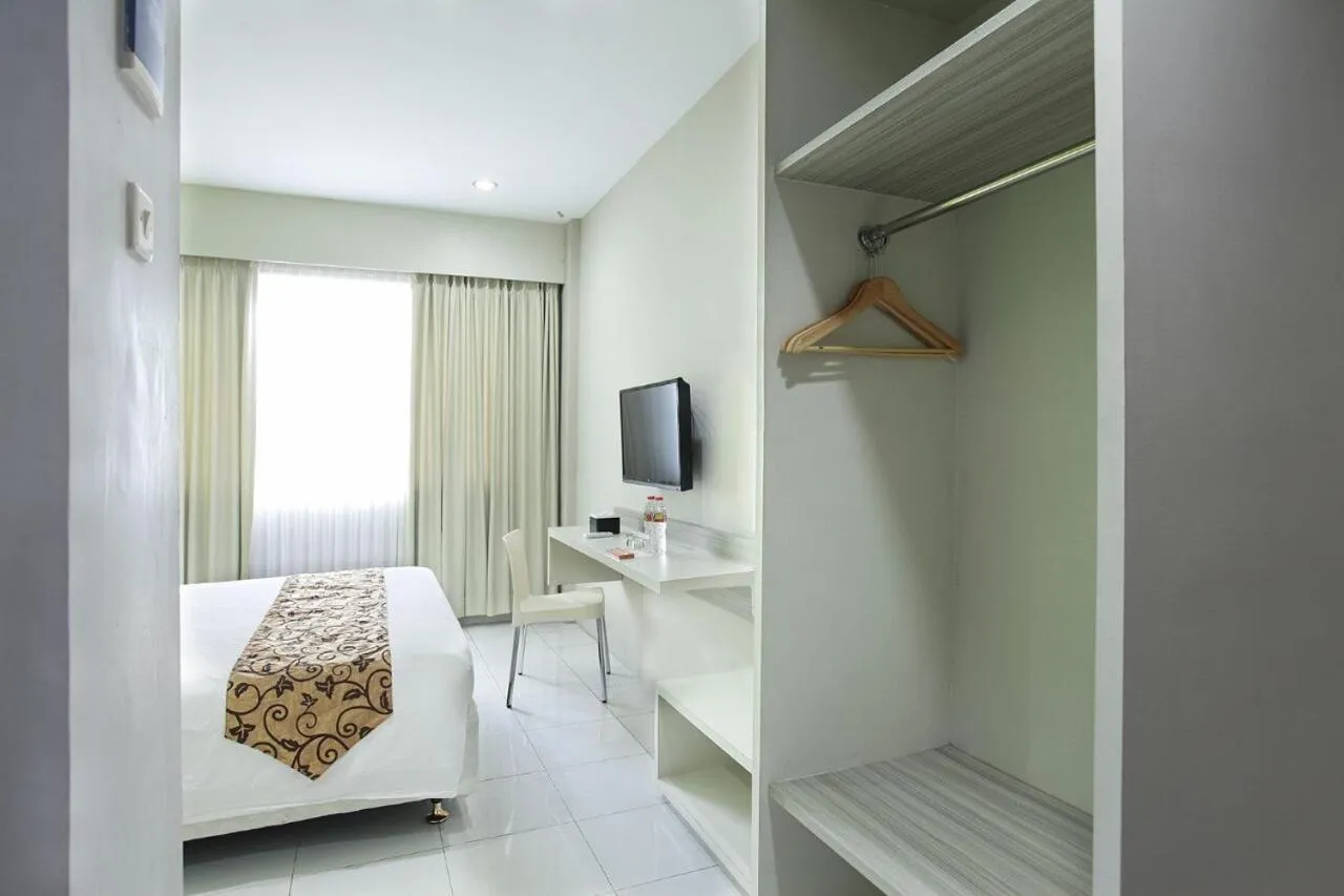 Bed in Rivisha Hotel