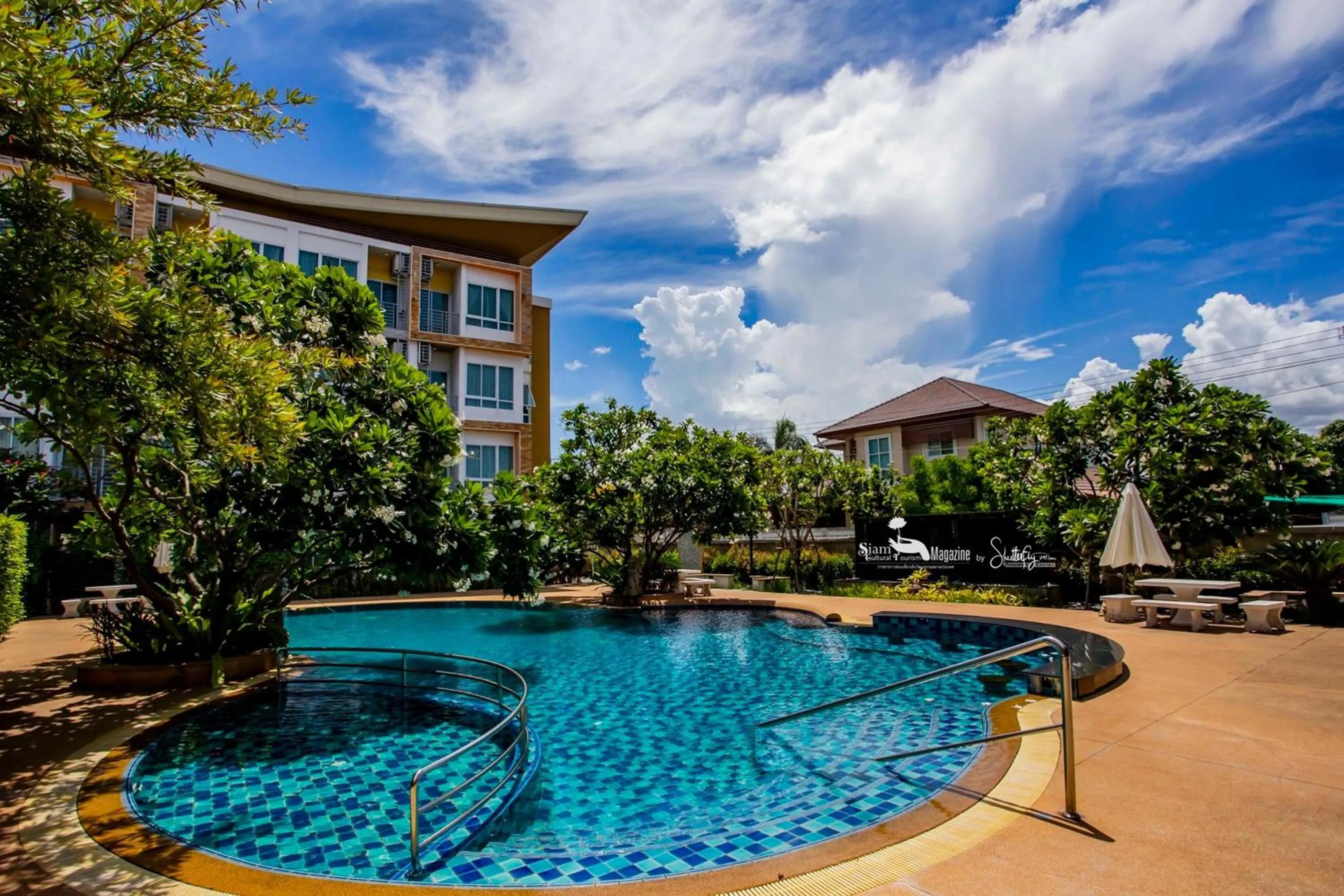 Swimming pool in Nano Place Hotel