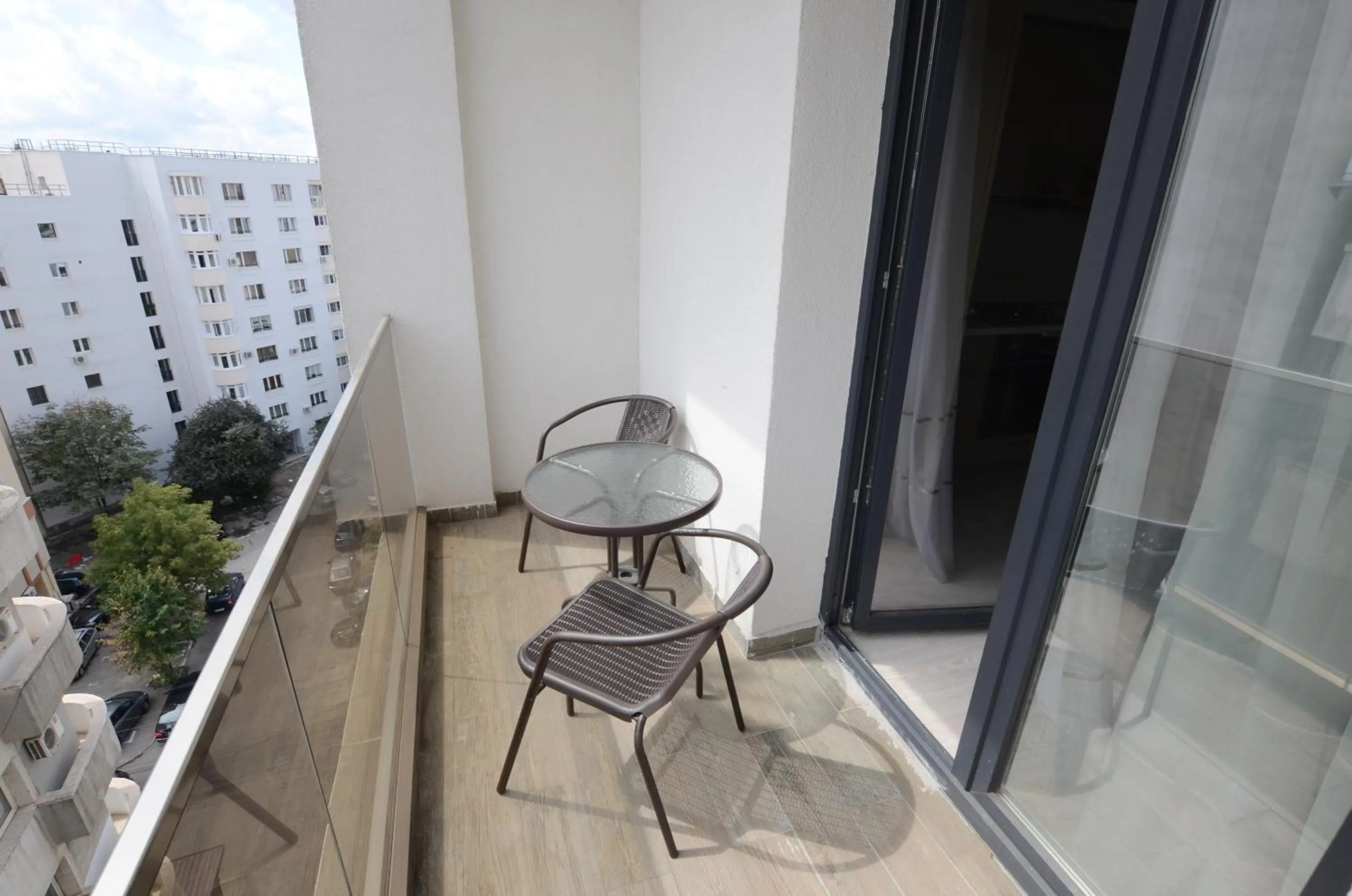 Balcony/Terrace in Uptown Residence Apartments
