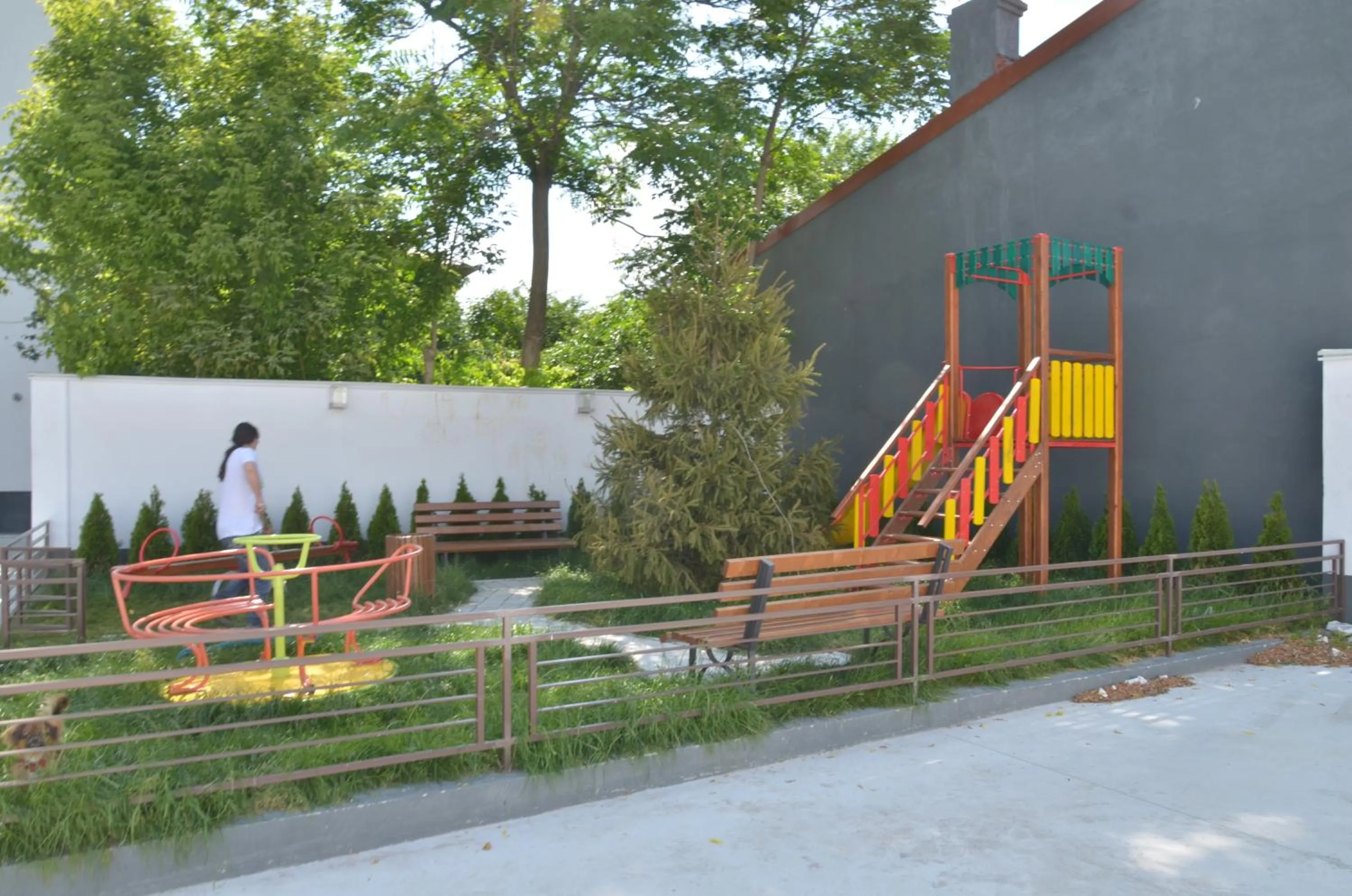 Children play ground in Uptown Residence Apartments