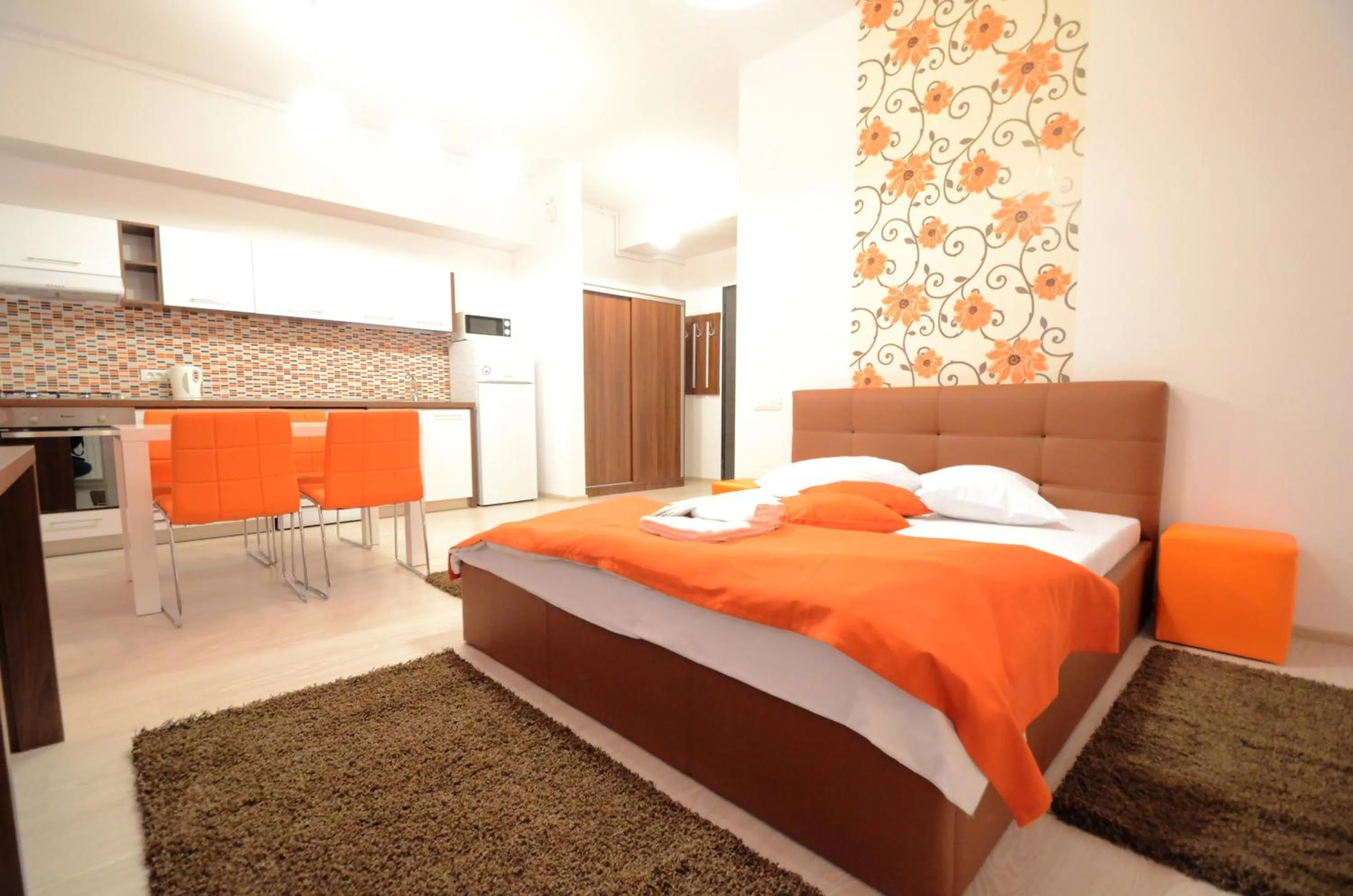 Bed in Uptown Residence Apartments