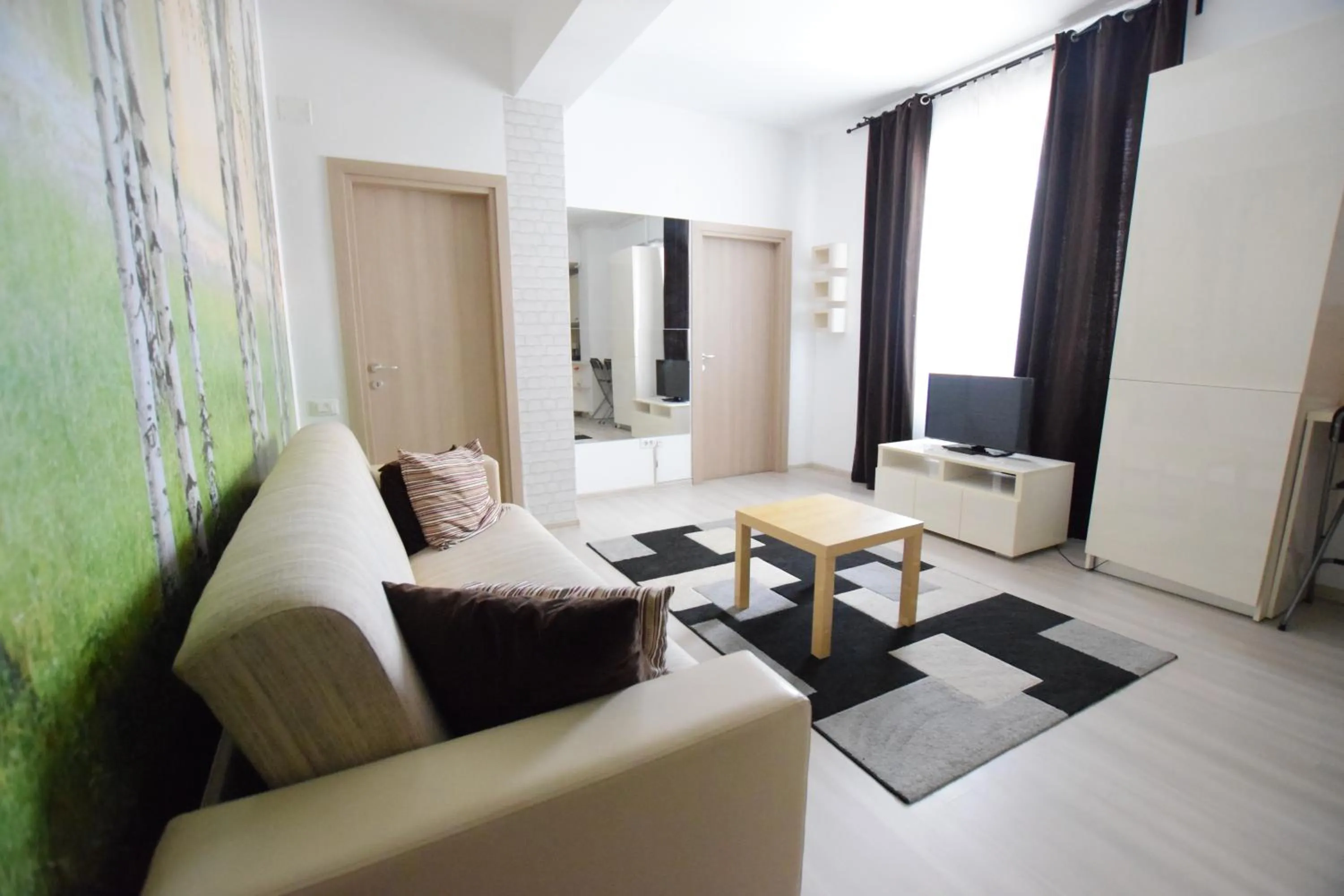 Decorative detail in Uptown Residence Apartments