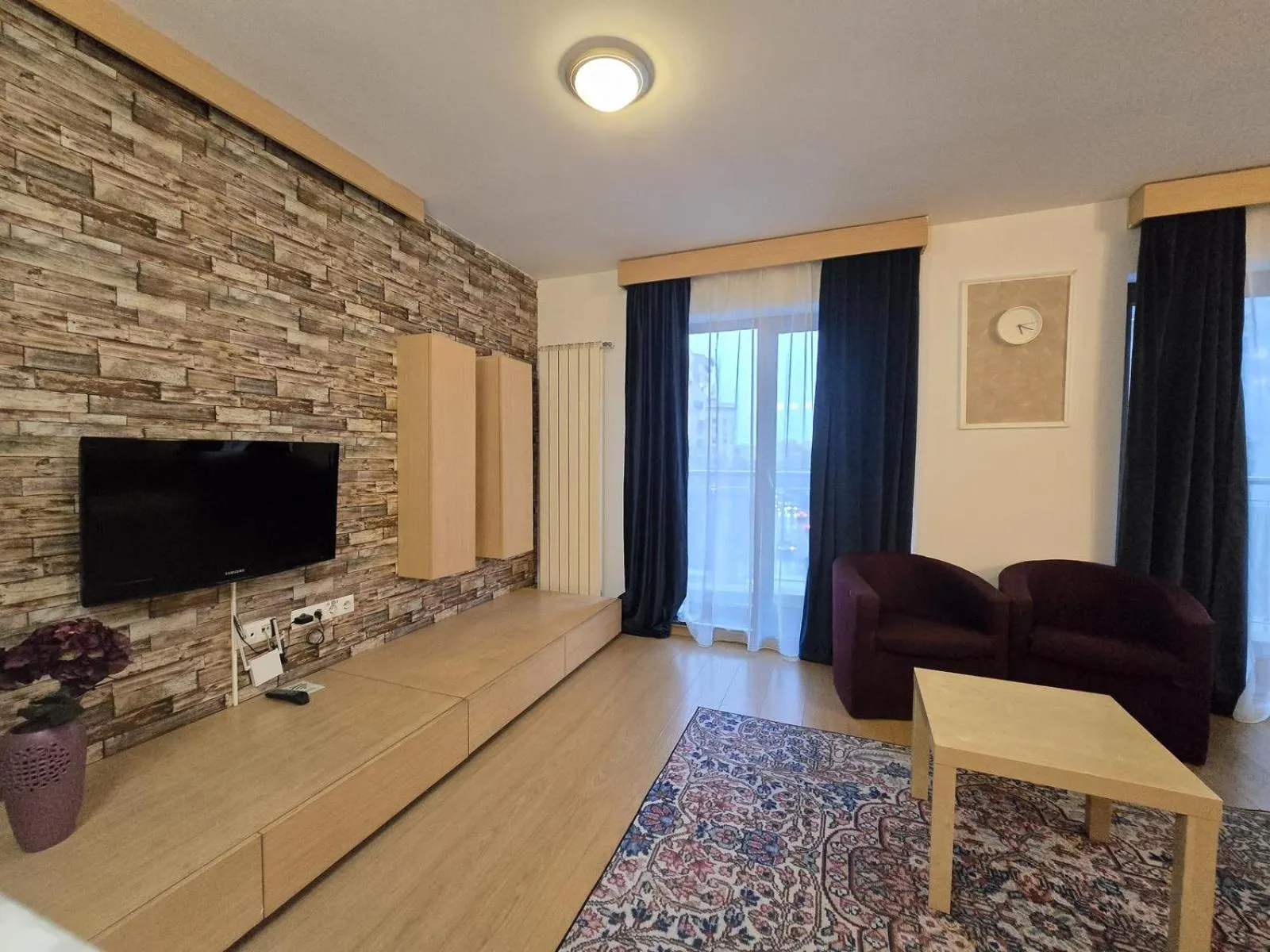 TV and multimedia in Decebal Residence Apartments