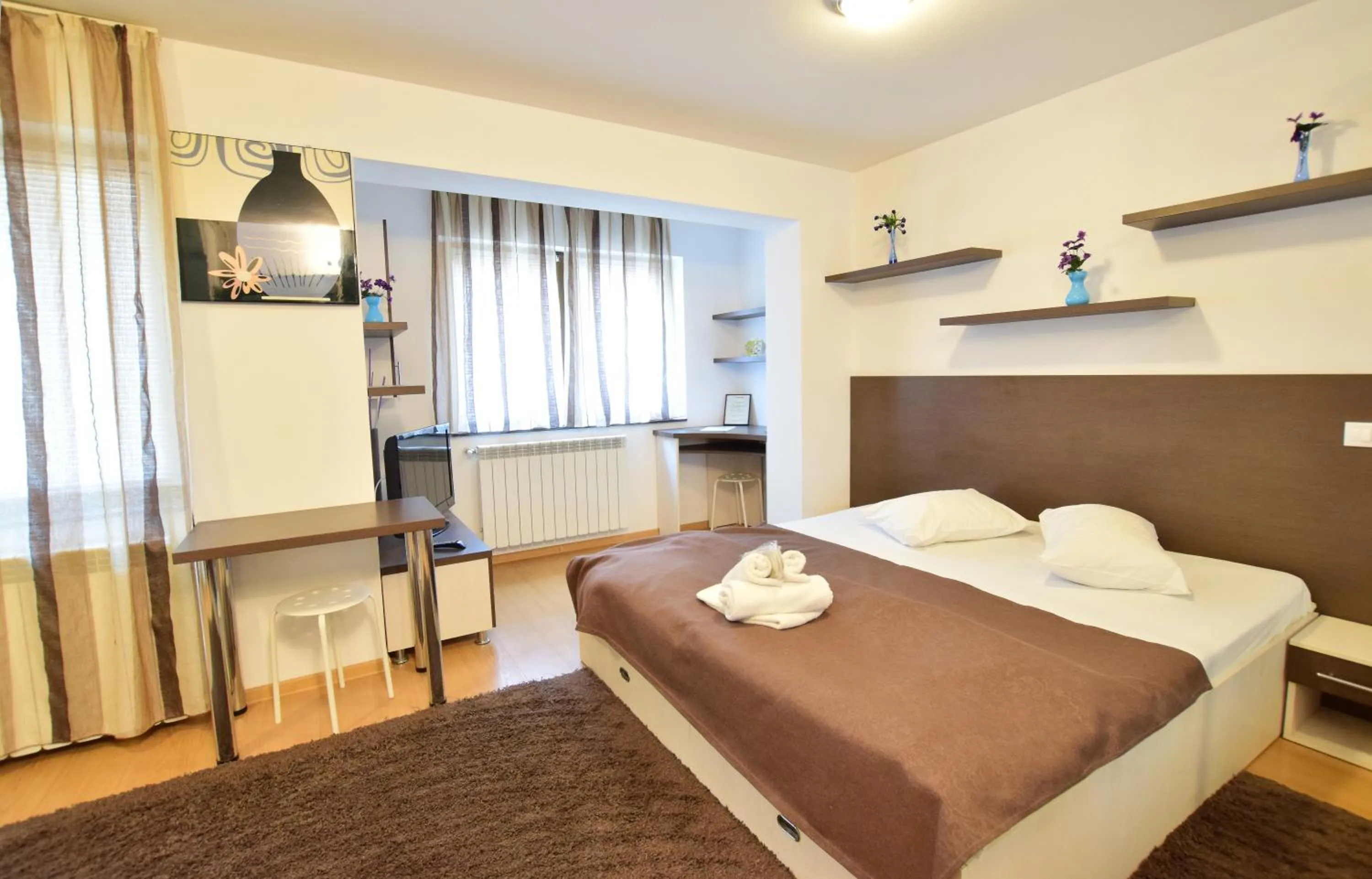 Bed in Decebal Residence Apartments