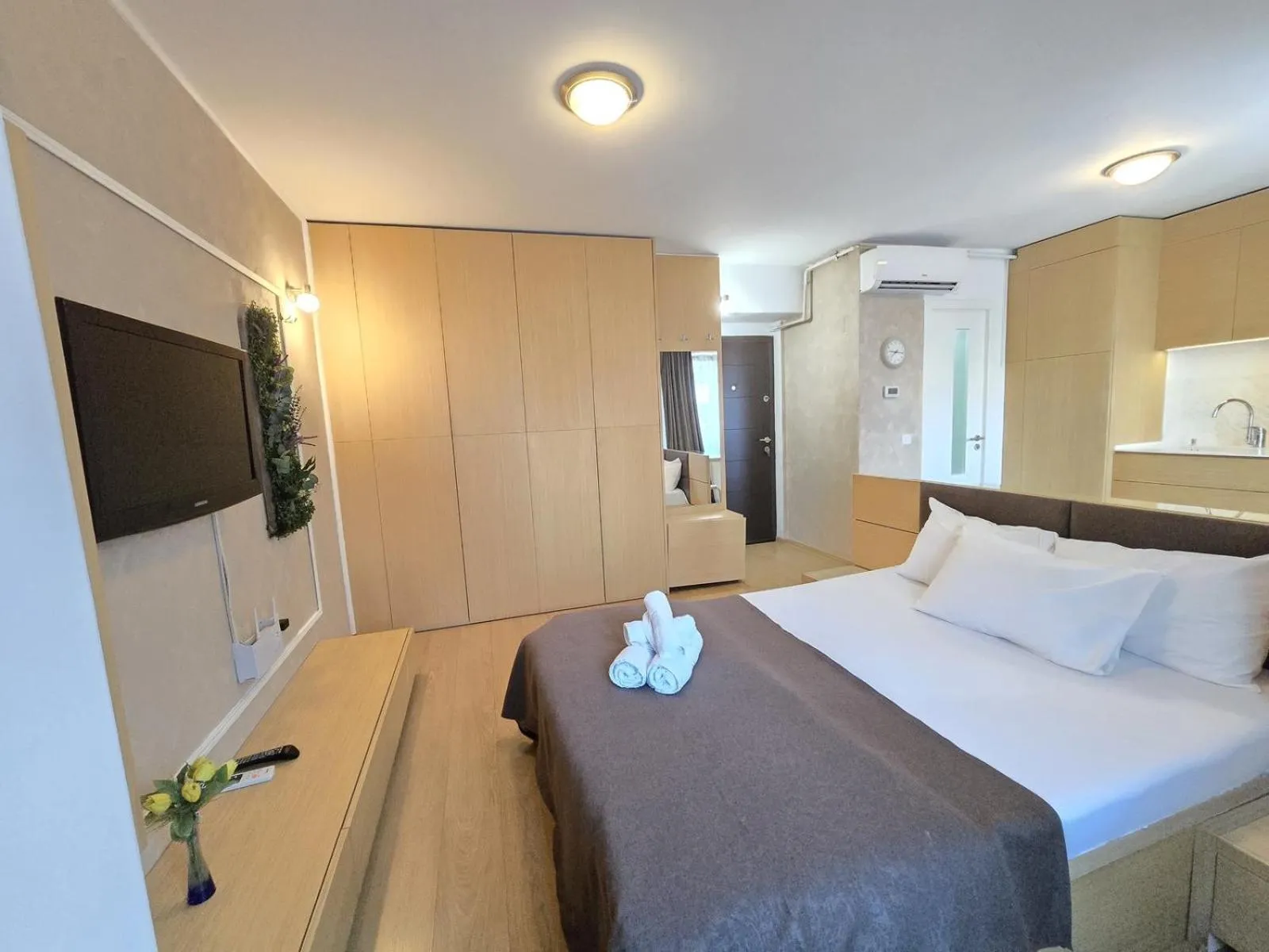 Bed in Decebal Residence Apartments