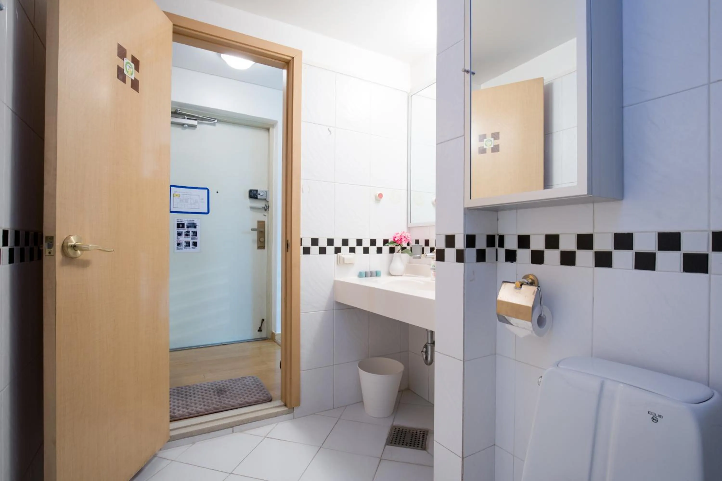 Bathroom in Sam Stay Hongdae