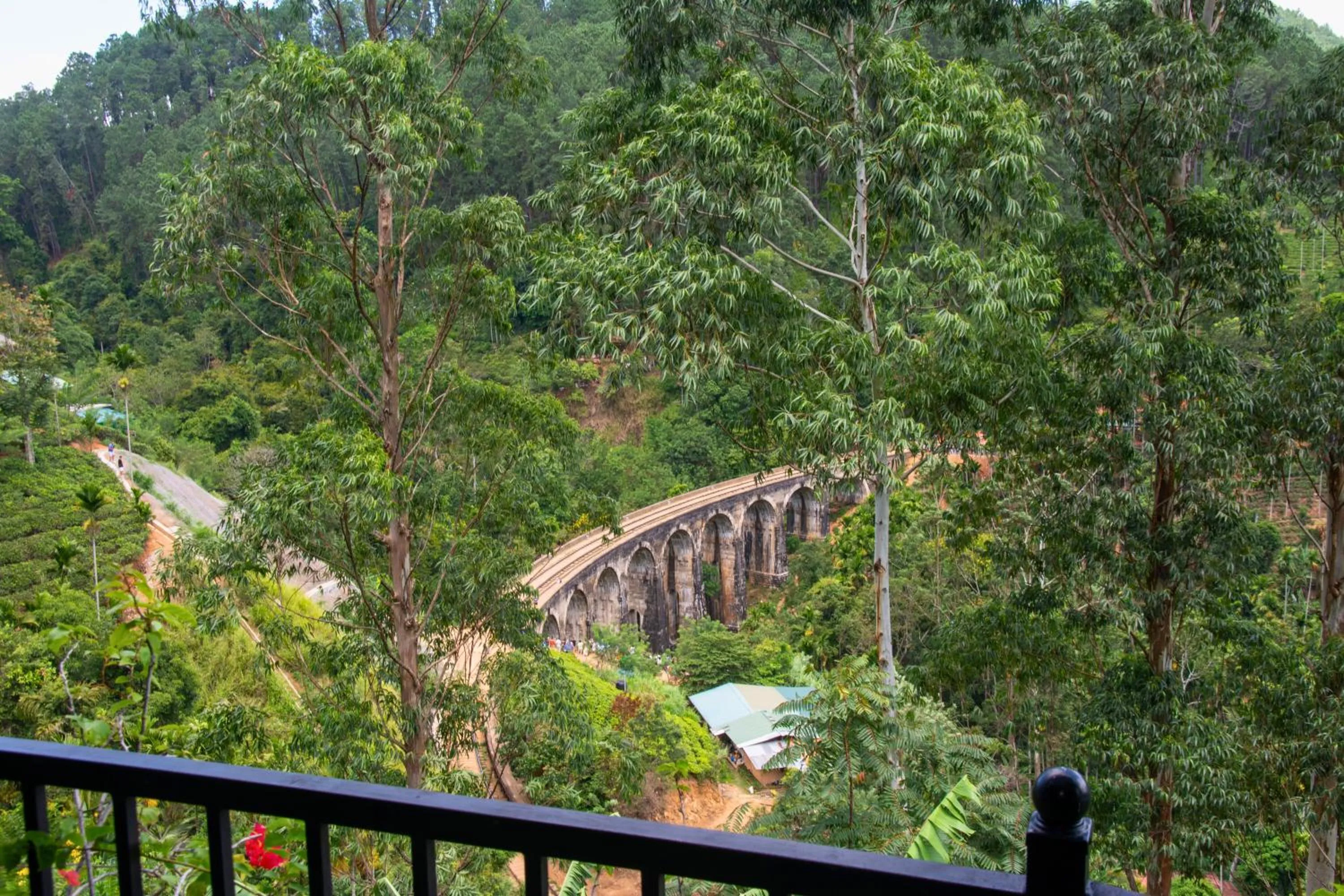 Nearby landmark in 9 Arch view rest inn