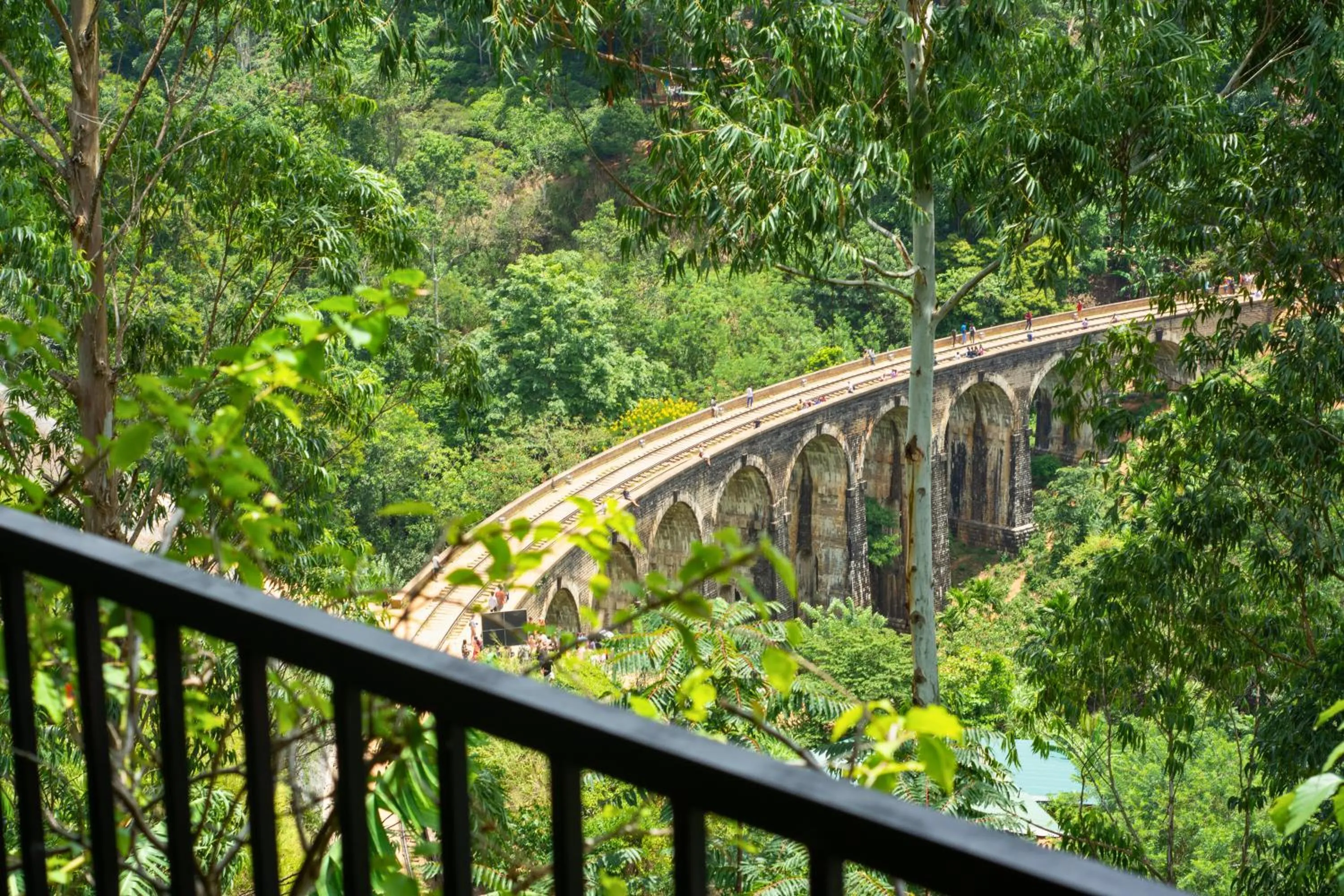 Natural landscape in 9 Arch view rest inn