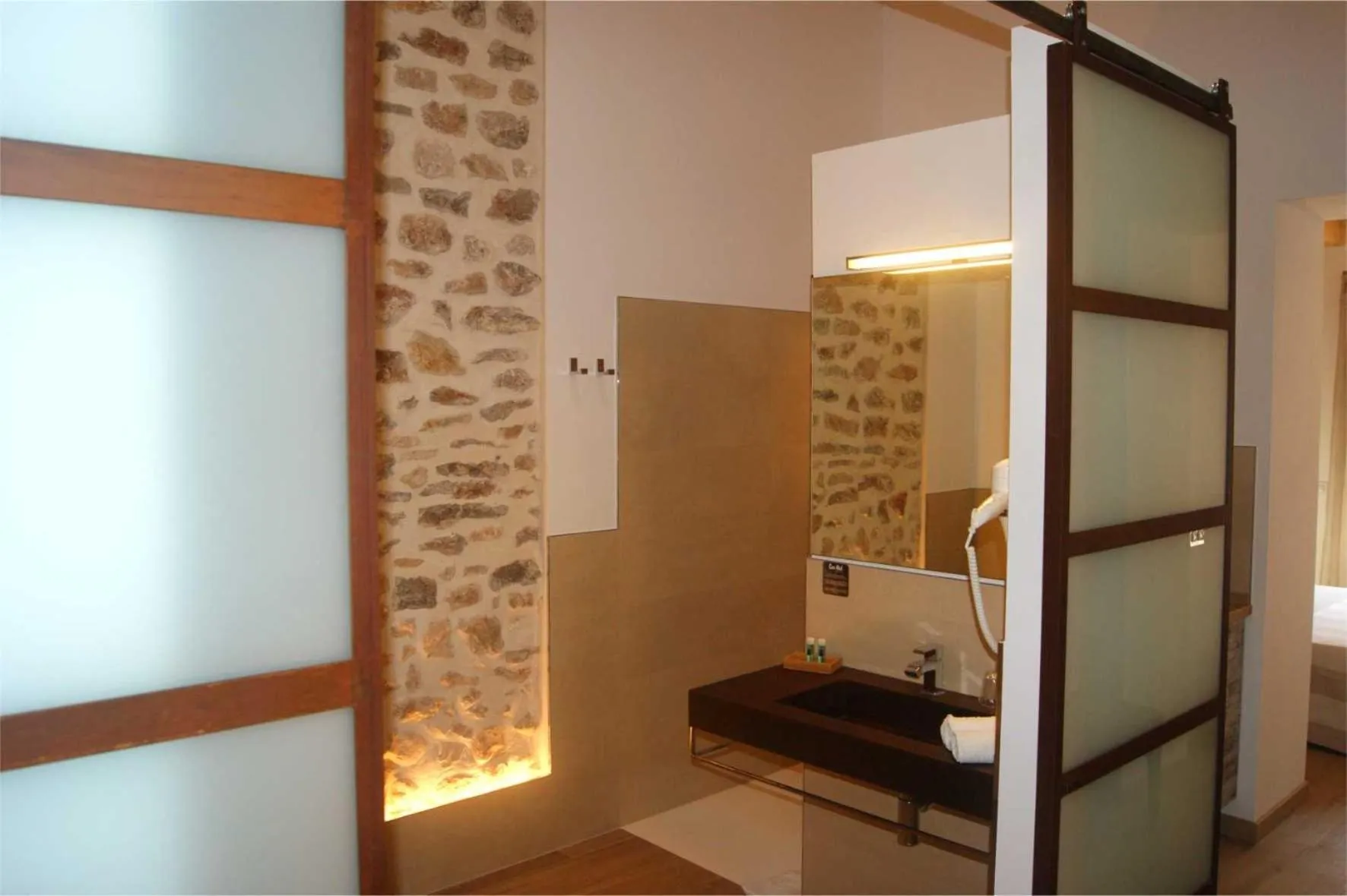 Bathroom in Petit Hotel C'an Mel