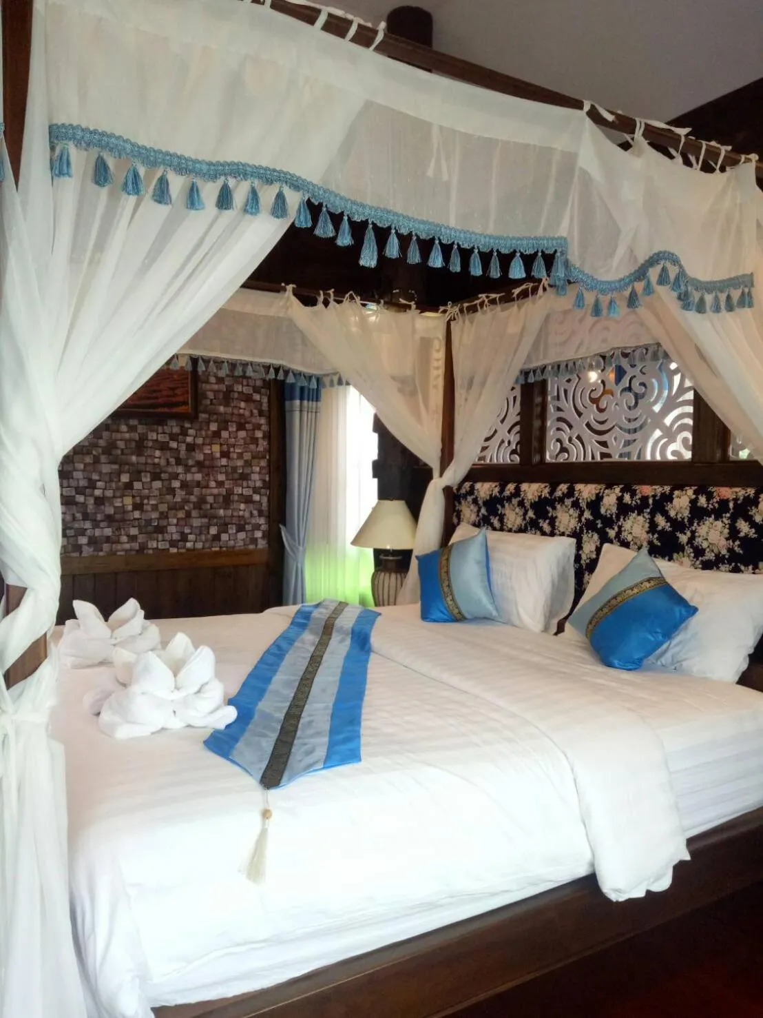 Bed in Buraphat Resort