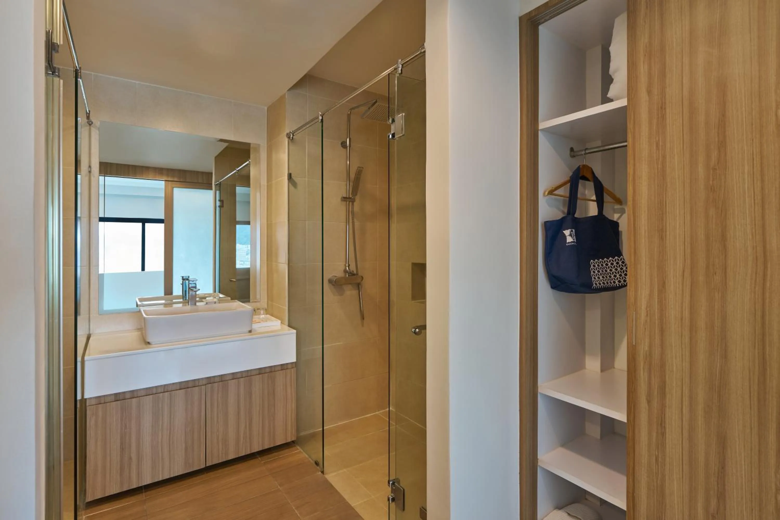 Bathroom in Patong Bay Hill