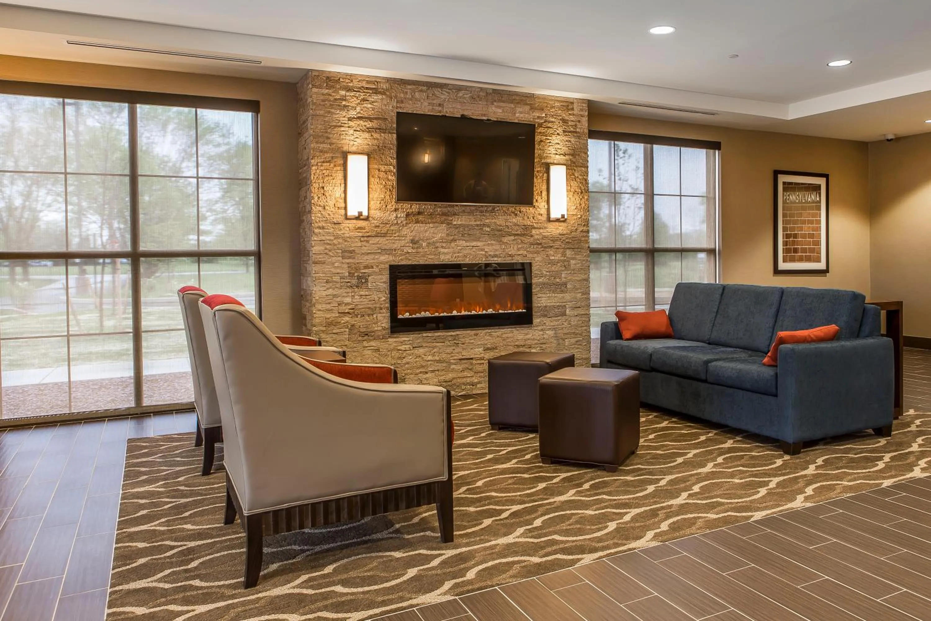 TV and multimedia in Comfort Inn PA Turnpike - I-81