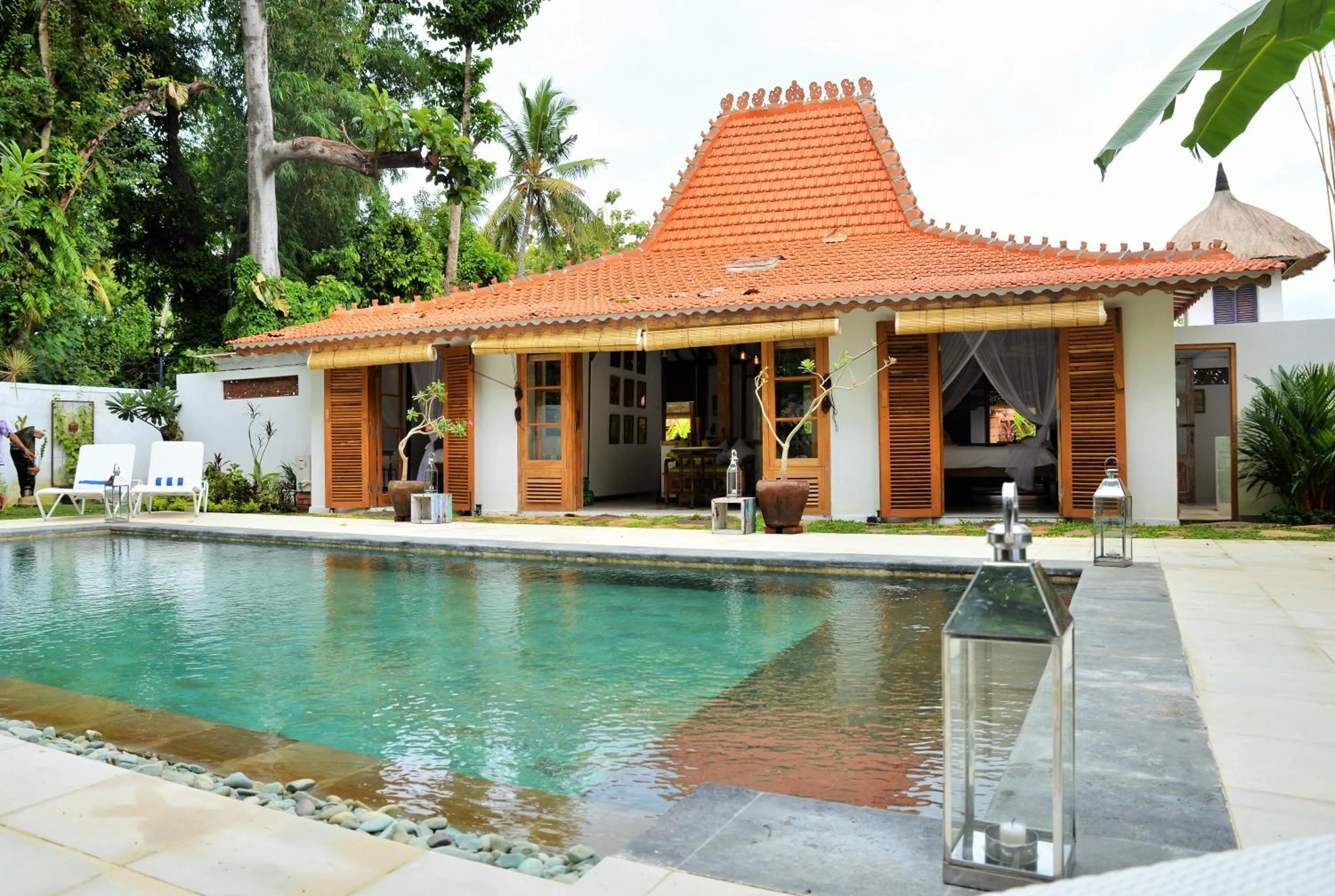 Property building in Lata Lama