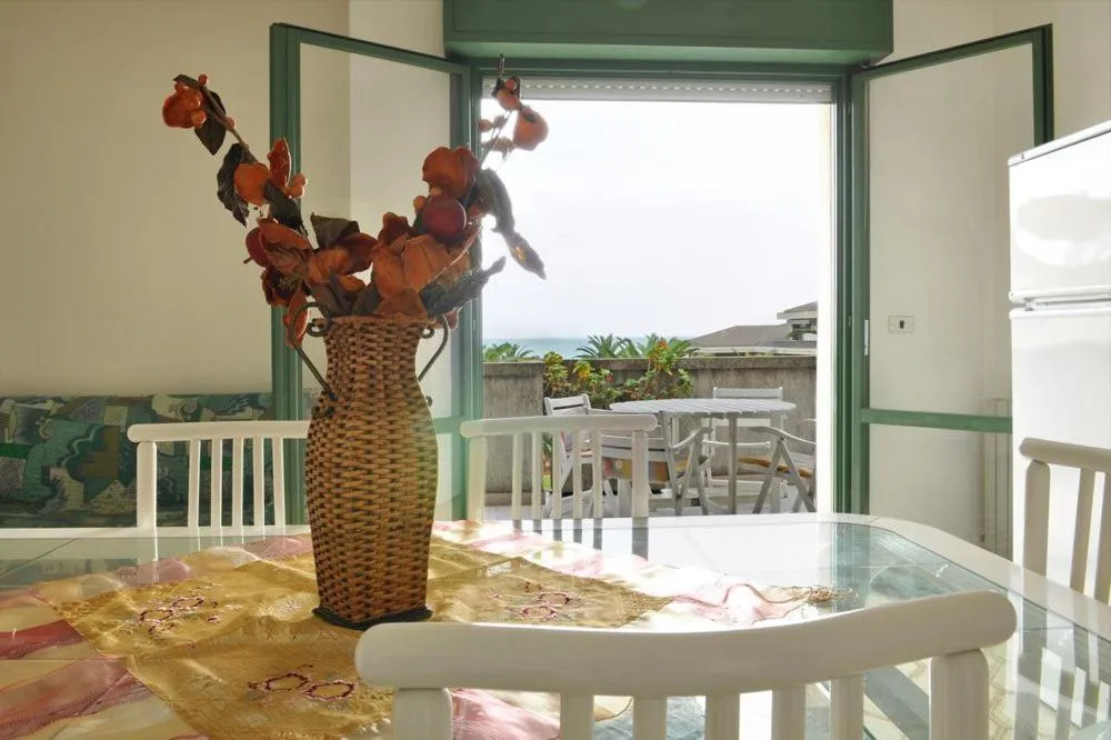 Residence Leonardo sul mare