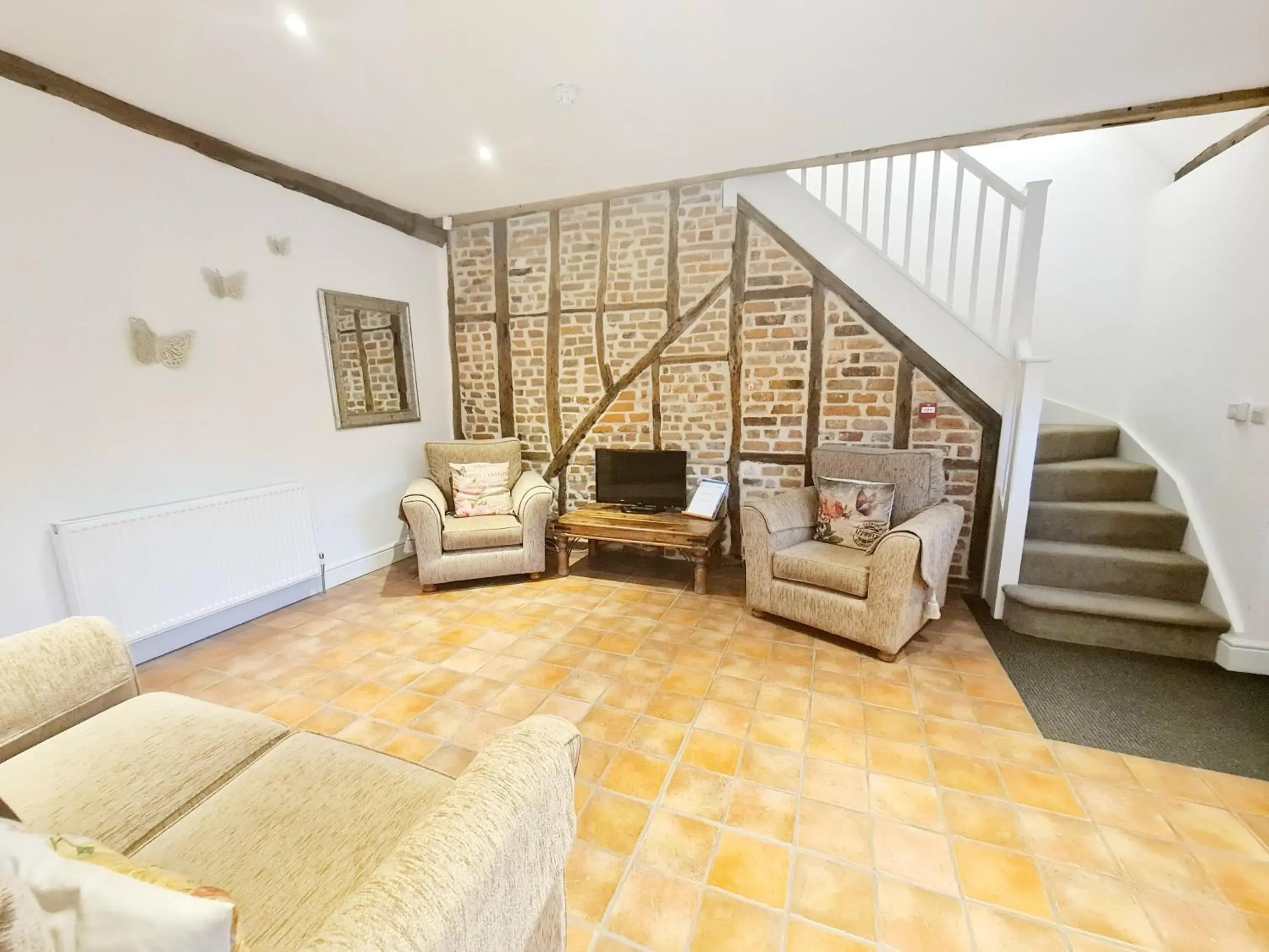 Duplex Twin Studio in The Harvard Inn Duplex Twin Studio in The Harvard Inn