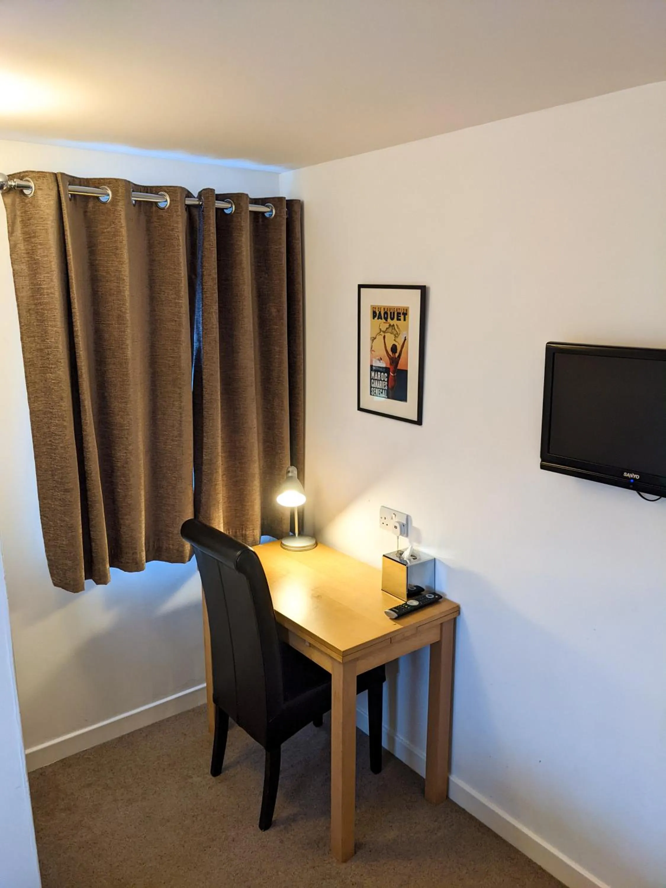 TV and multimedia in Ferry Inn