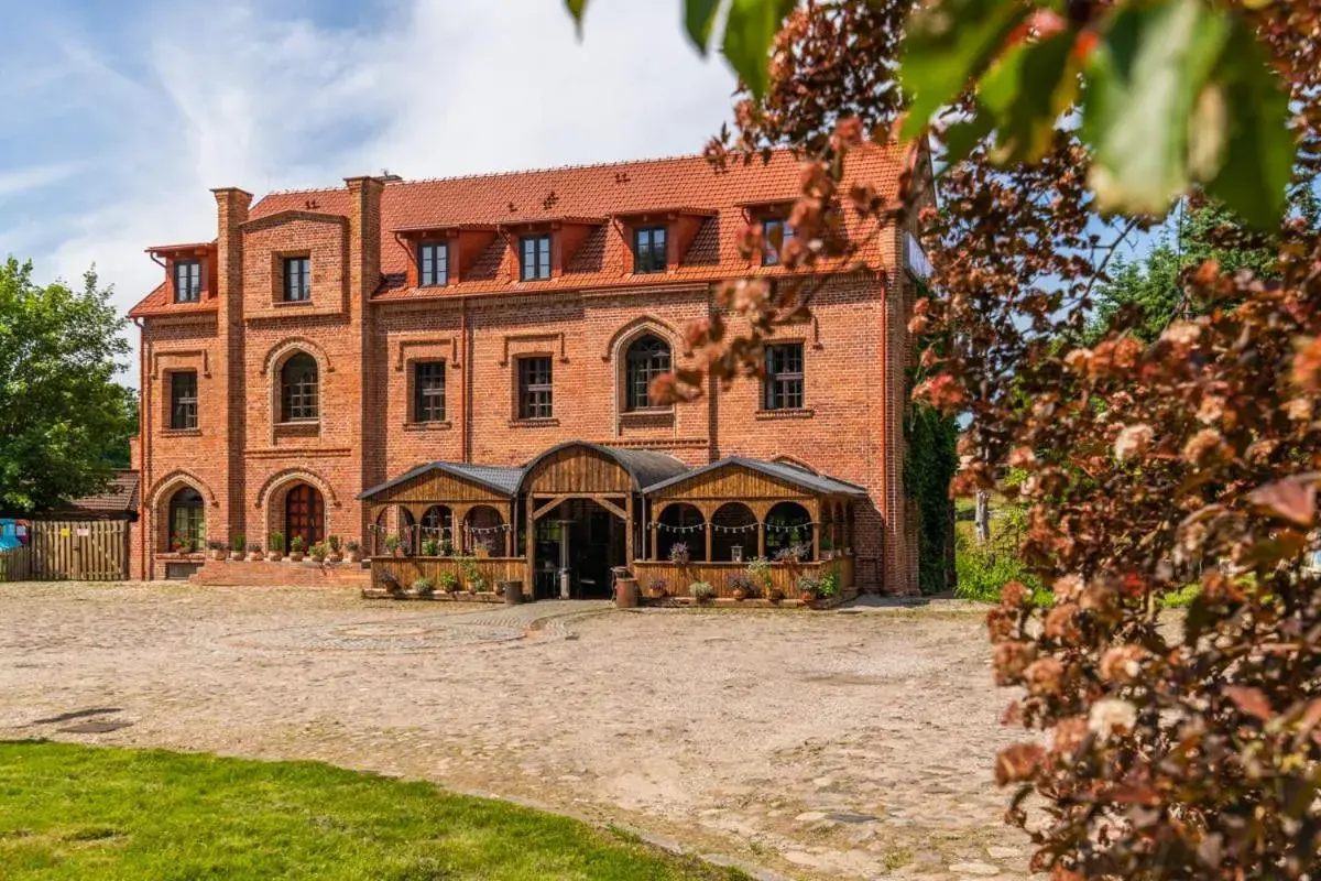 Nostalgia Poganice Nostalgia Poganice