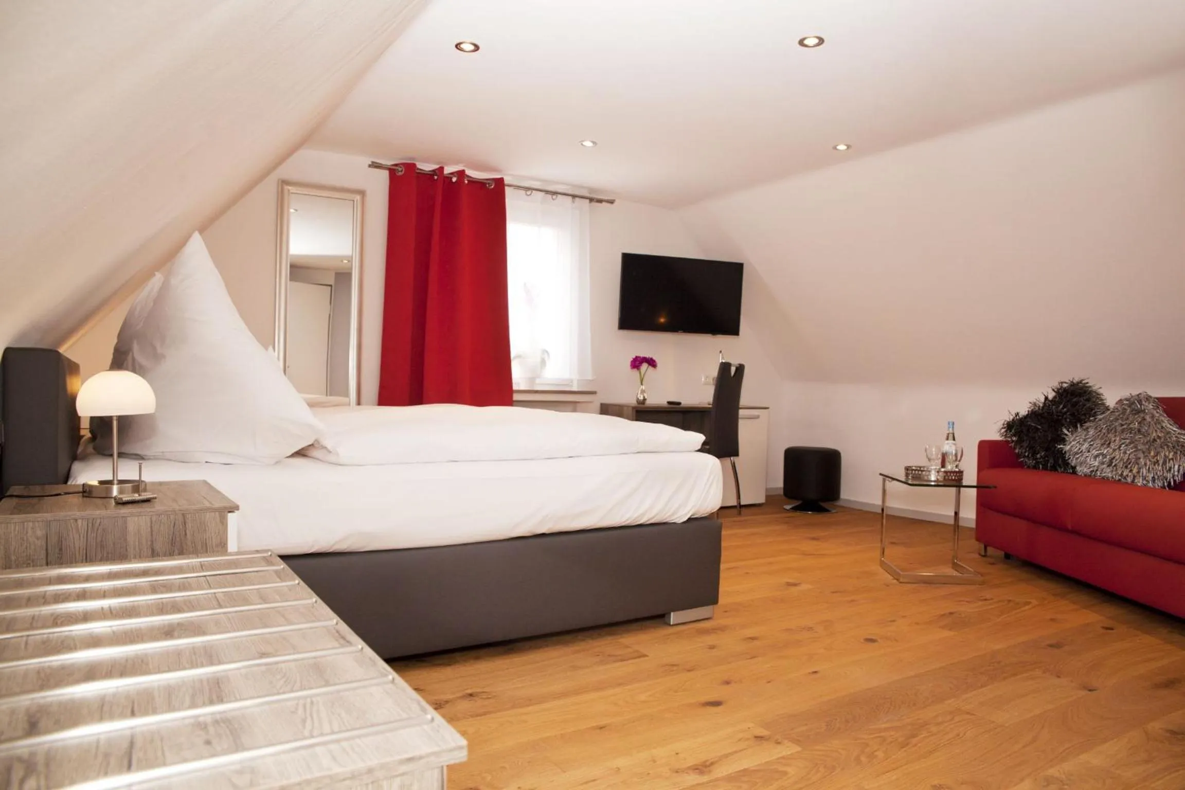 Bedroom in Hotel Vintage Am Bundesbank-Bunker