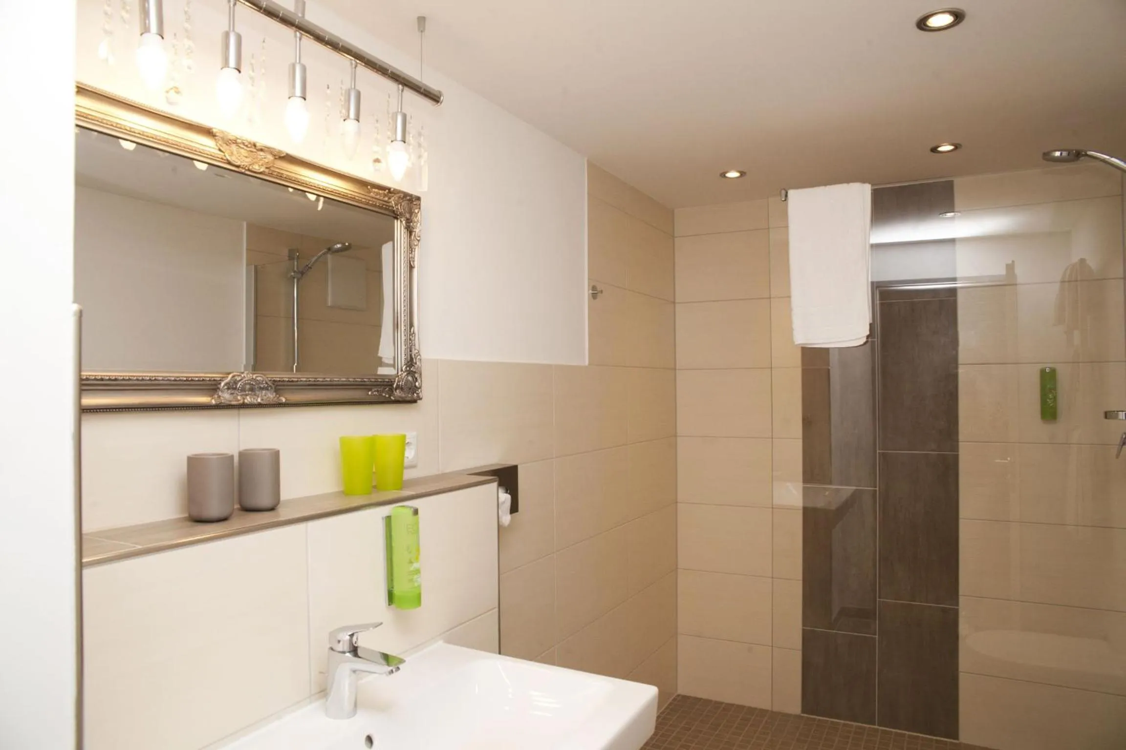 Bathroom in Hotel Vintage Am Bundesbank-Bunker