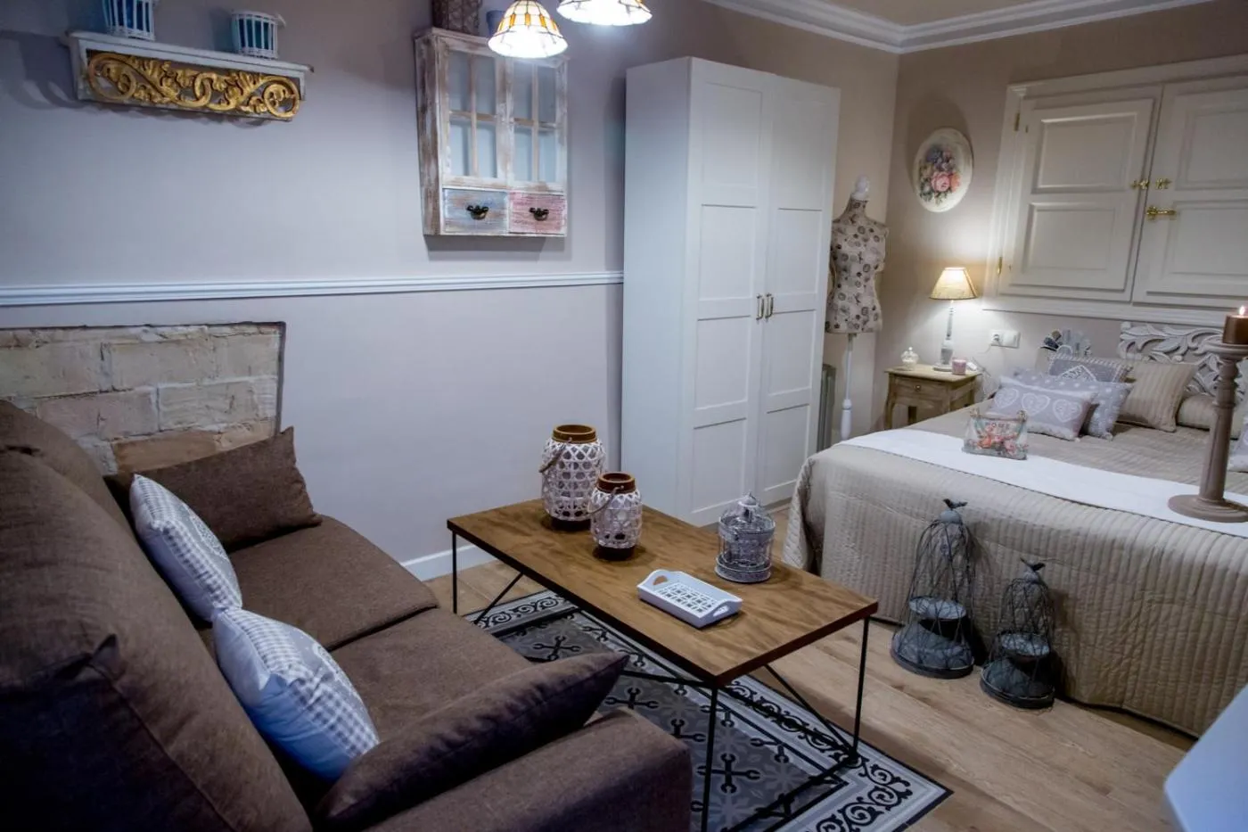 Dining area, Bed in Palacio Almagra