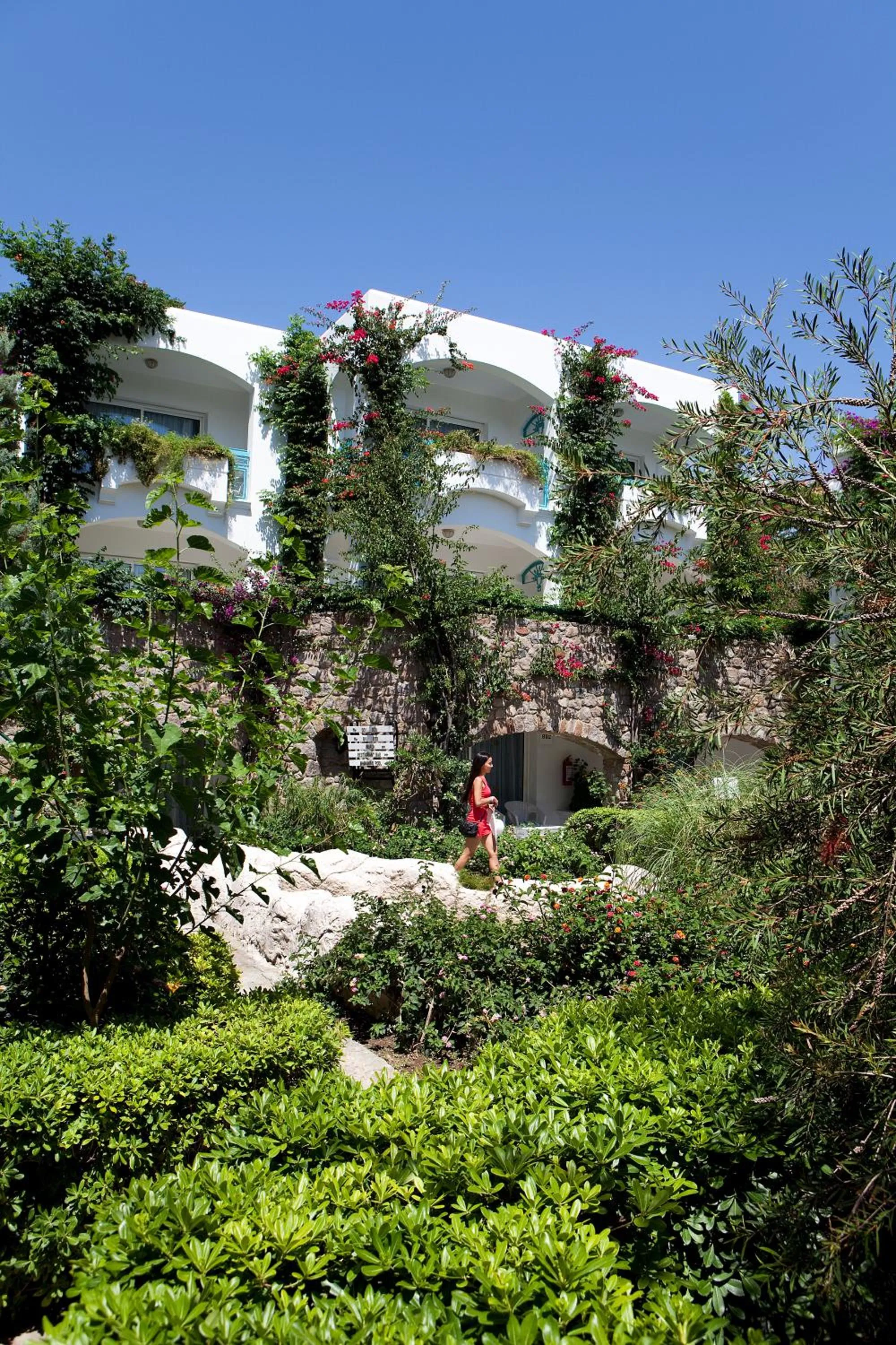 Garden in Royal Asarlik Beach Hotel