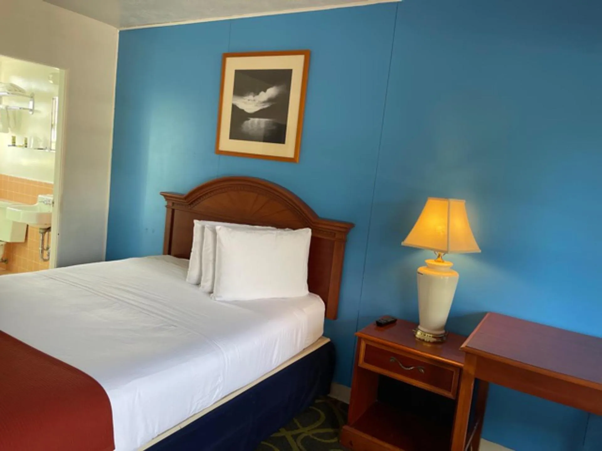 Bed in Ephrata Inn Motel