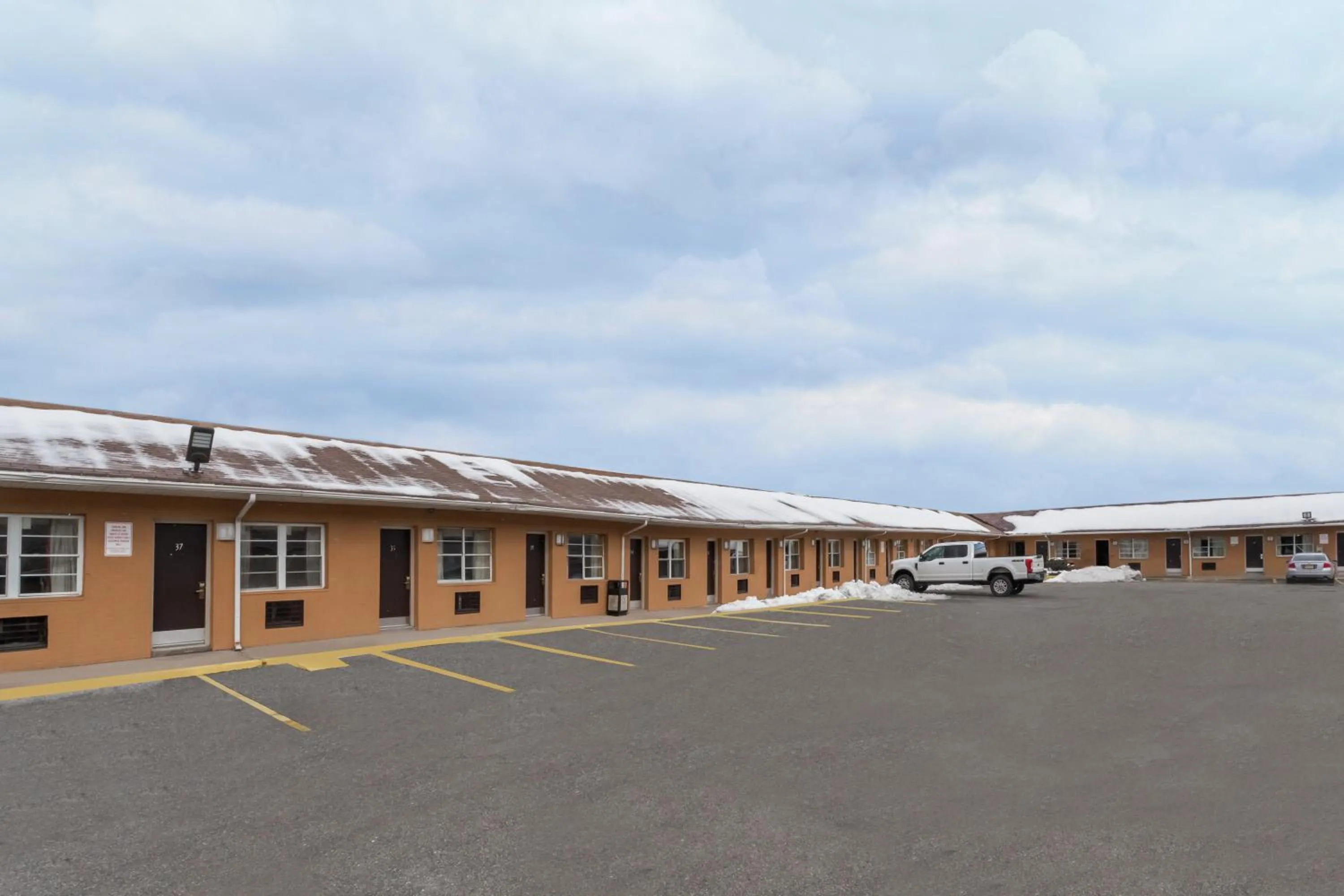 Property building in Travelodge by Wyndham Jersey City