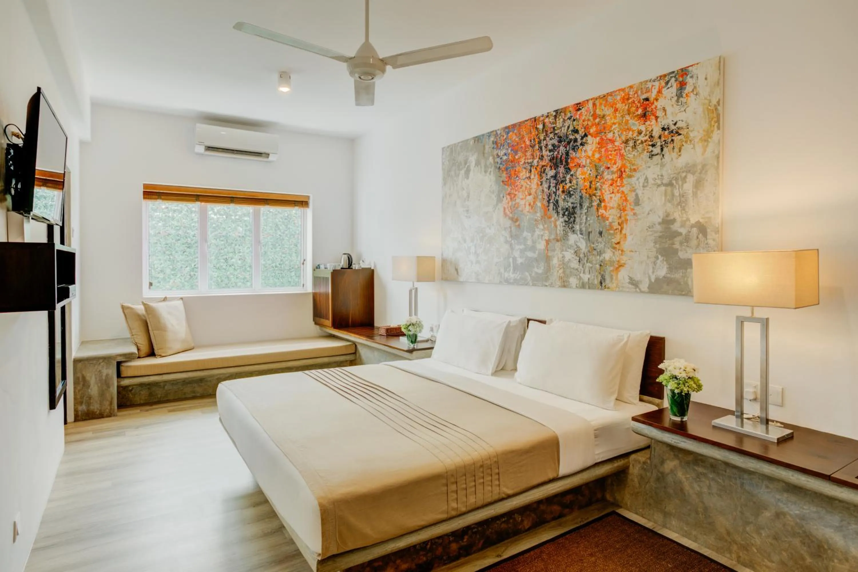 Bed in Nyne Hotels Lake Lodge - Colombo