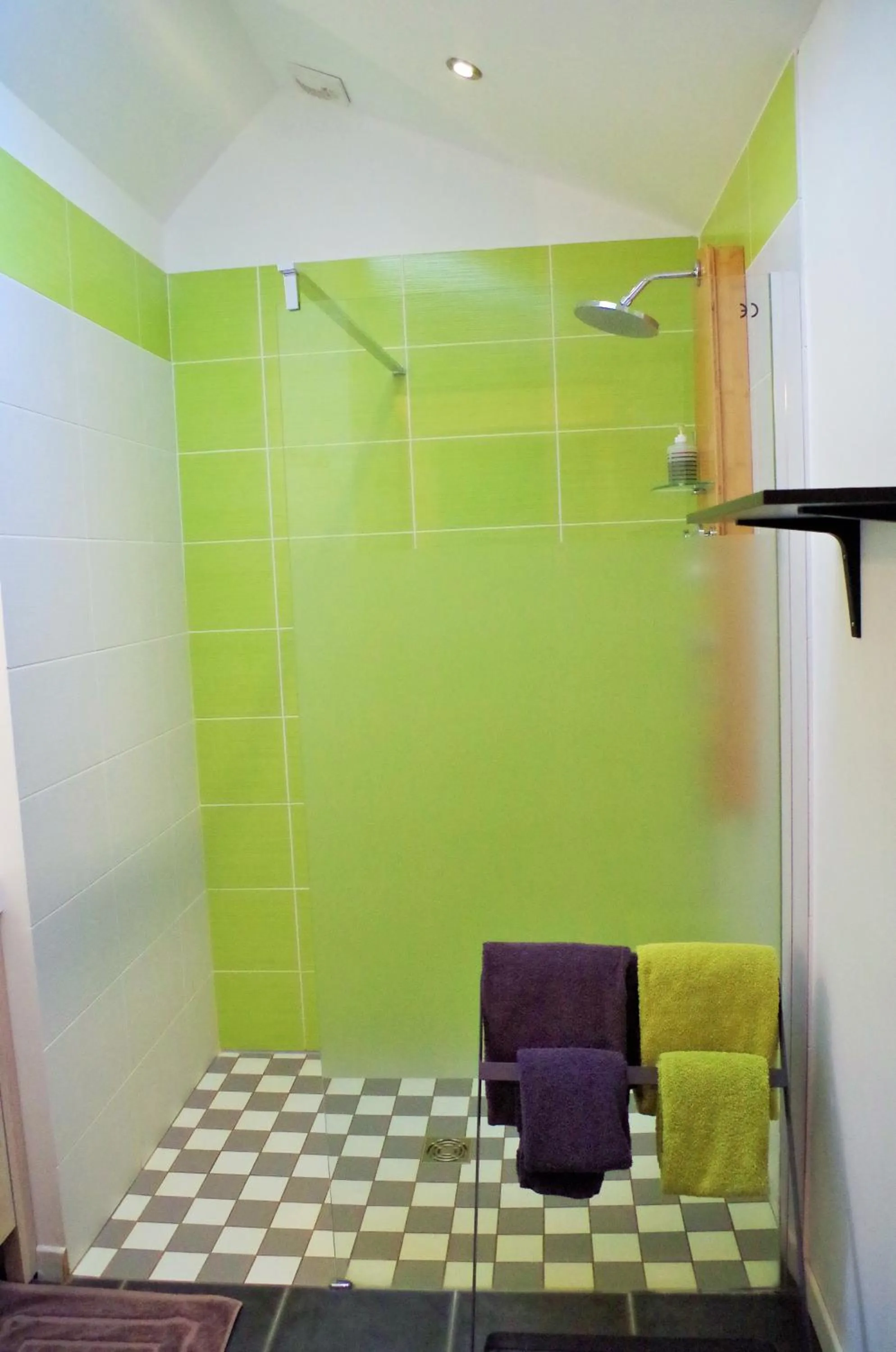 Bathroom in Domaine Joseph LAFARGE Wine Resort B&B