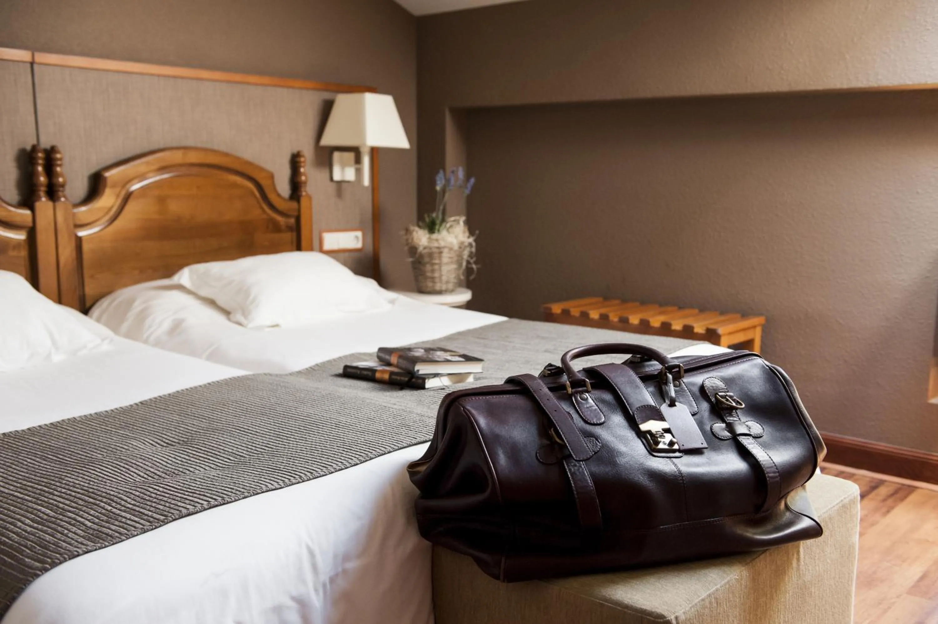 Bedroom, Bed in Hotel Infantado