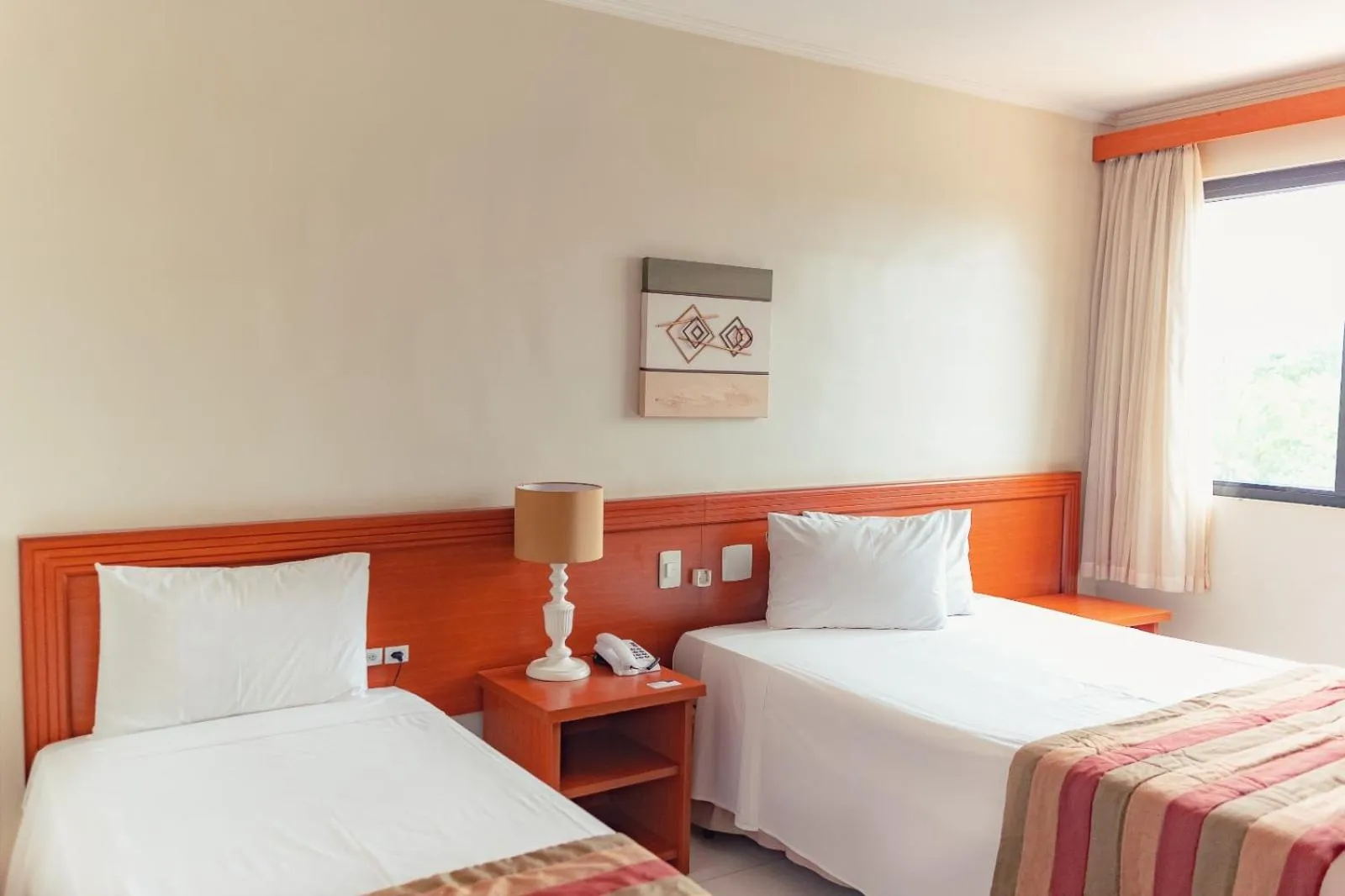 Photo of the whole room, Bed in Hotel Dan Inn Ribeirão Preto By Nacional Inn