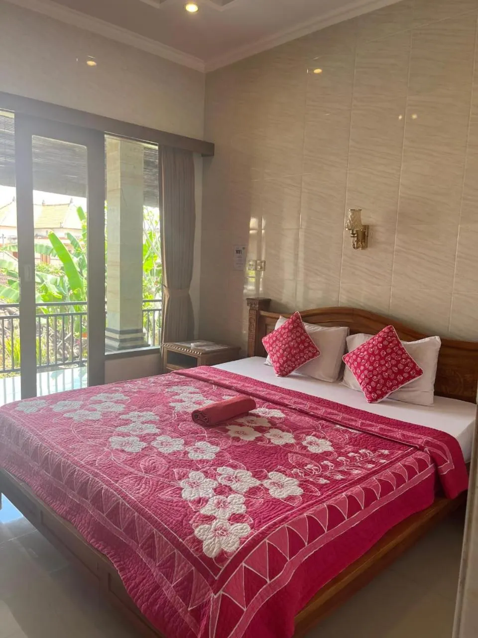 Photo of the whole room, Bed in Rumah Ary Homestay & Spa