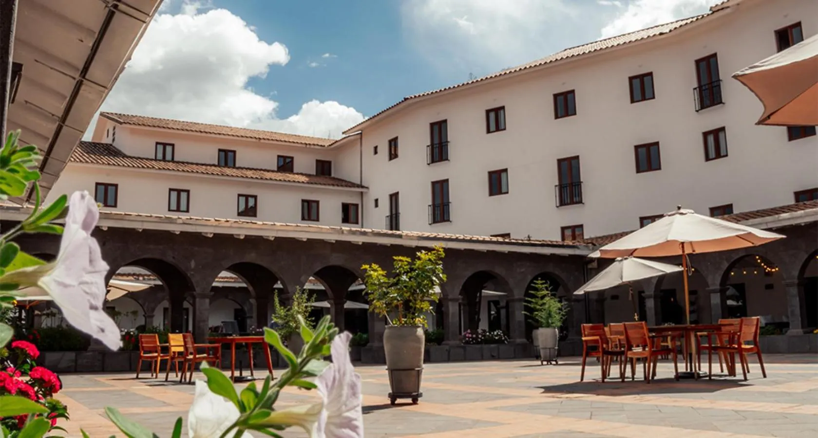 Property building in Hilton Garden Inn Cusco